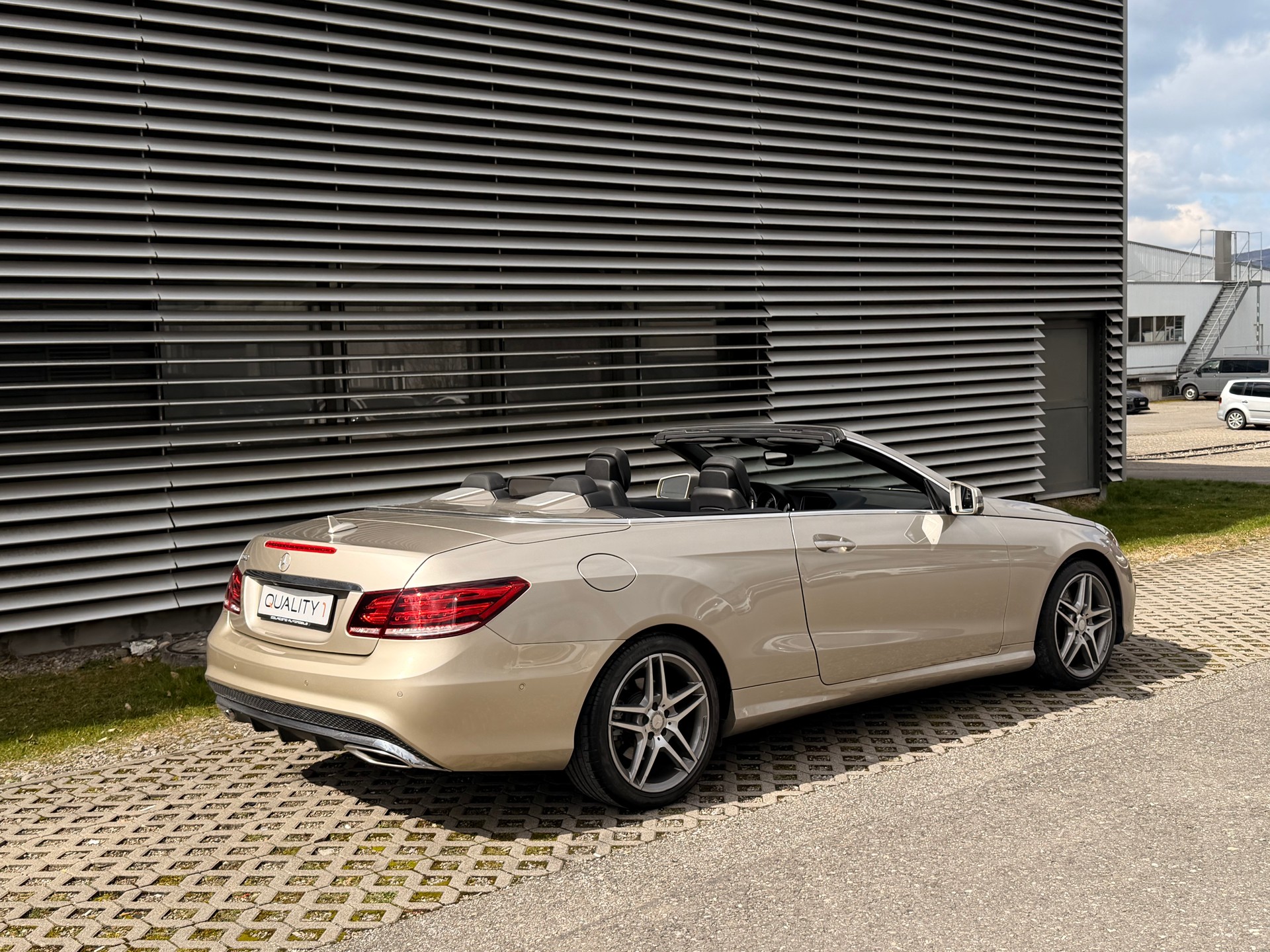 MERCEDES-BENZ E 500 V8 Edition 7G-Tronic - 2