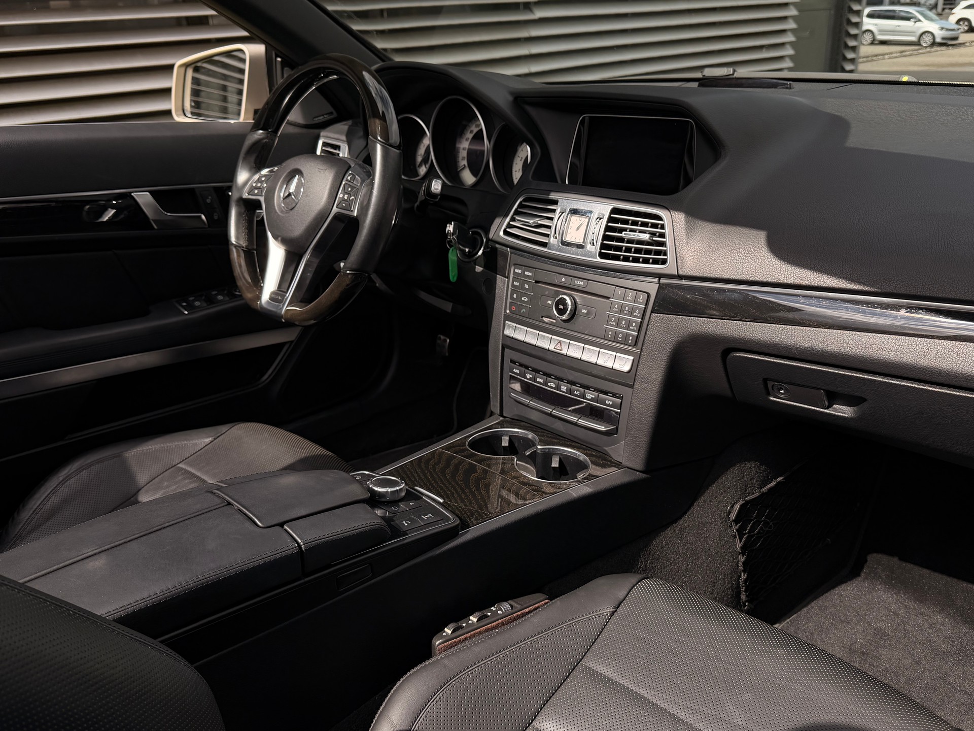 MERCEDES-BENZ E 500 V8 Edition 7G-Tronic - 12