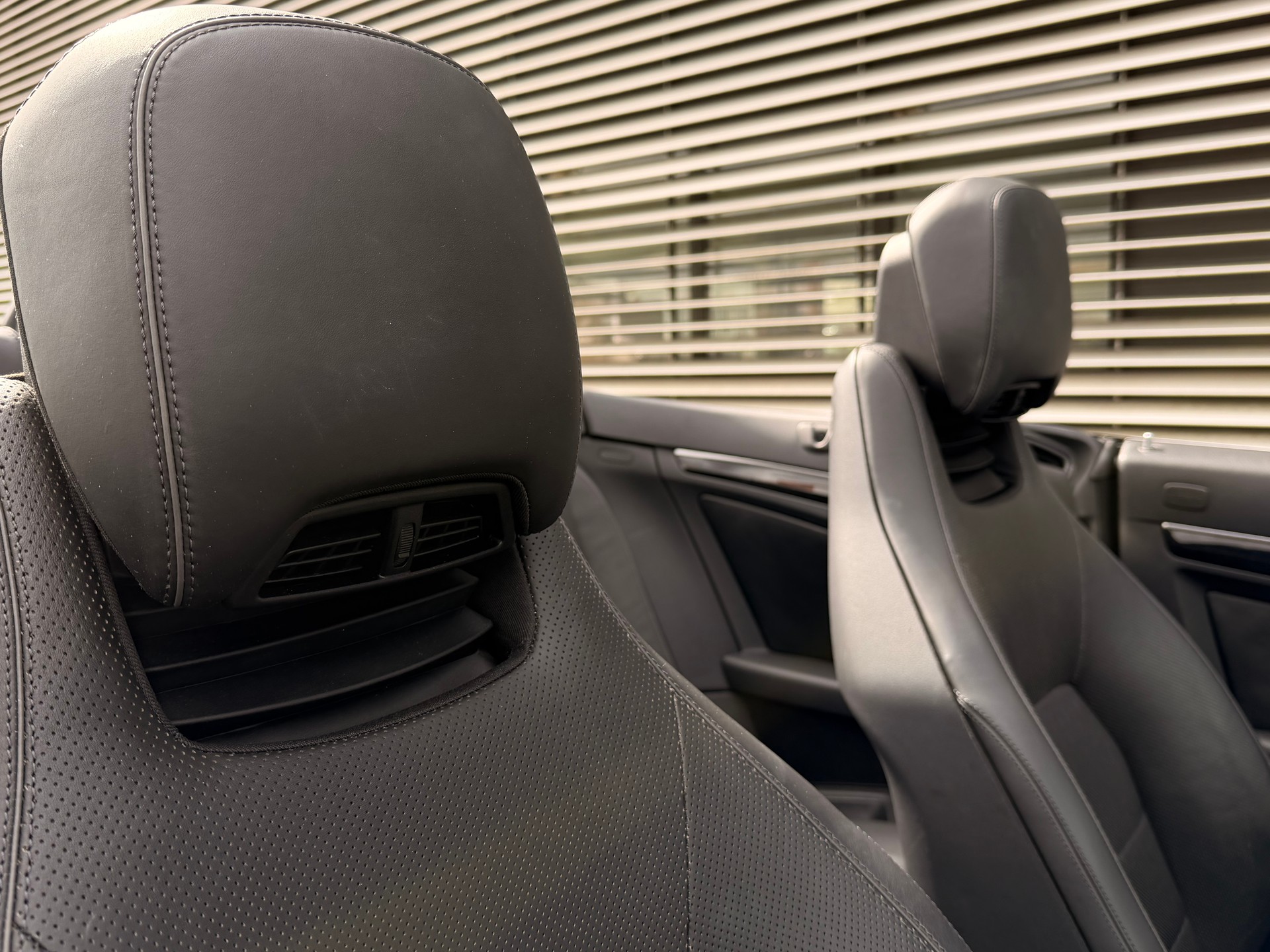 MERCEDES-BENZ E 500 V8 Edition 7G-Tronic - 11