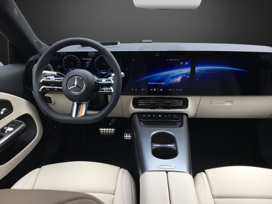 MERCEDES-BENZ CLA 200 8G-DCT 4Matic - 8