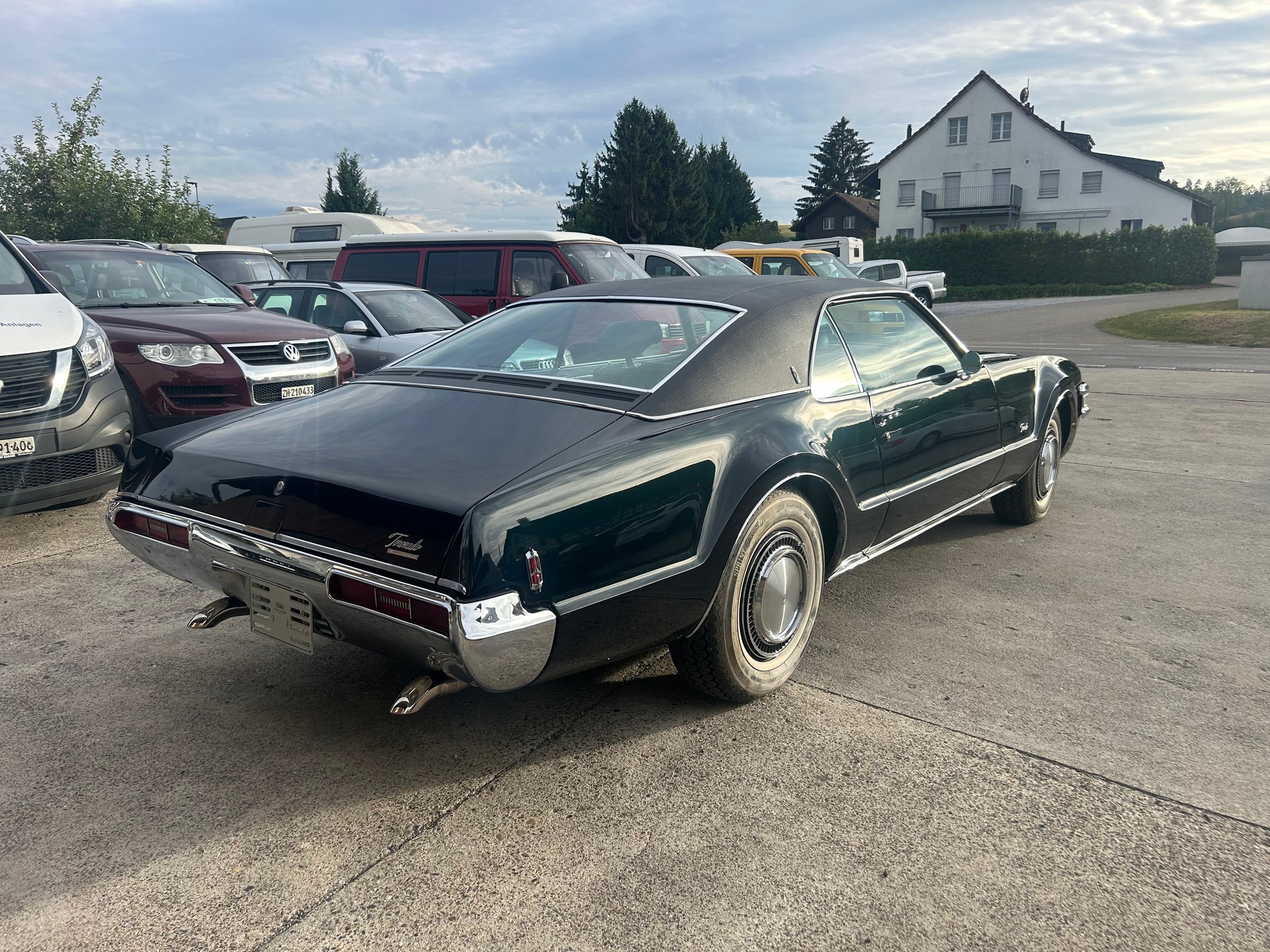 OLDSMOBILE TORONADO - 6