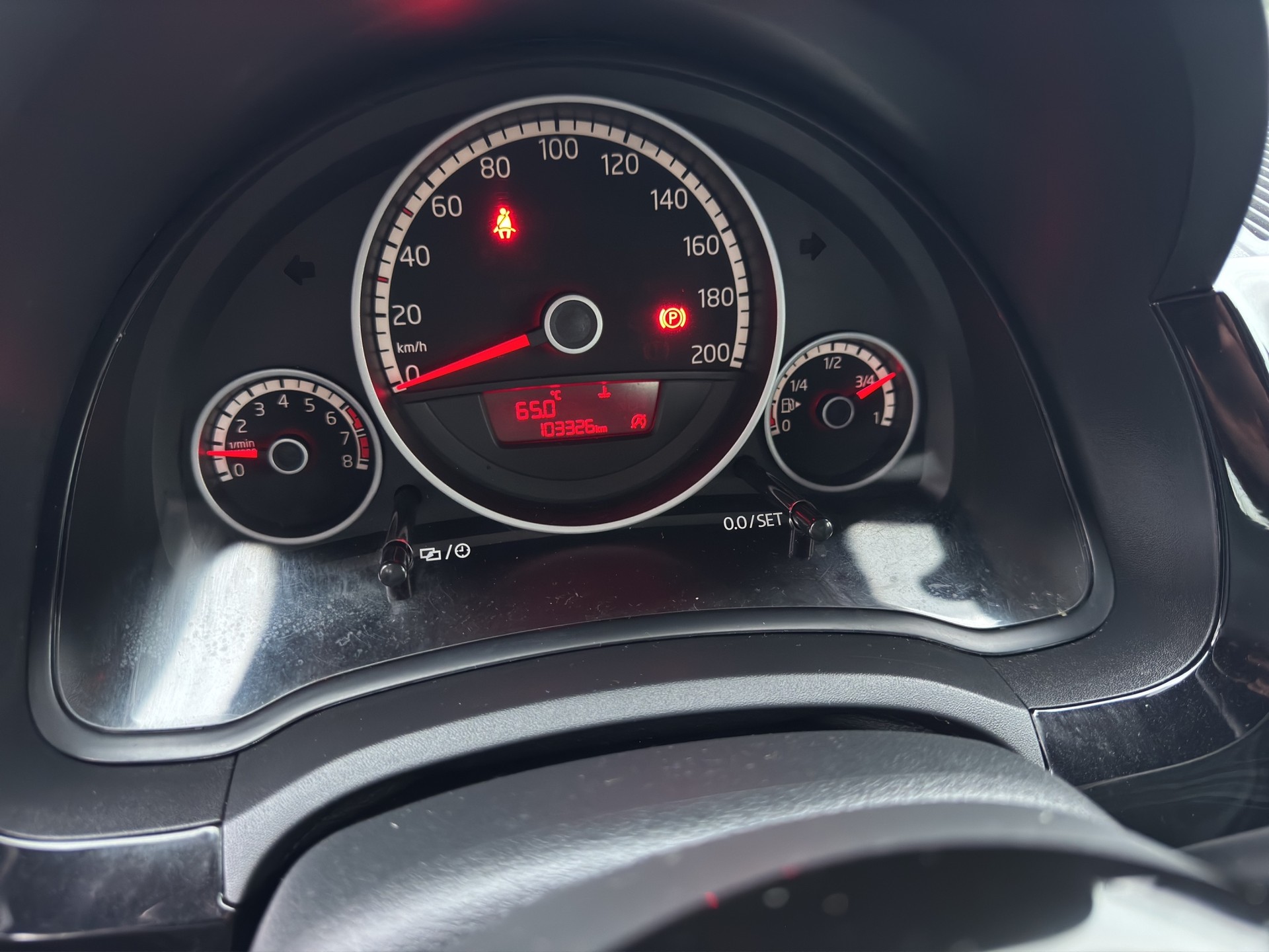 VW Up 1.0 BMT day & night - 13