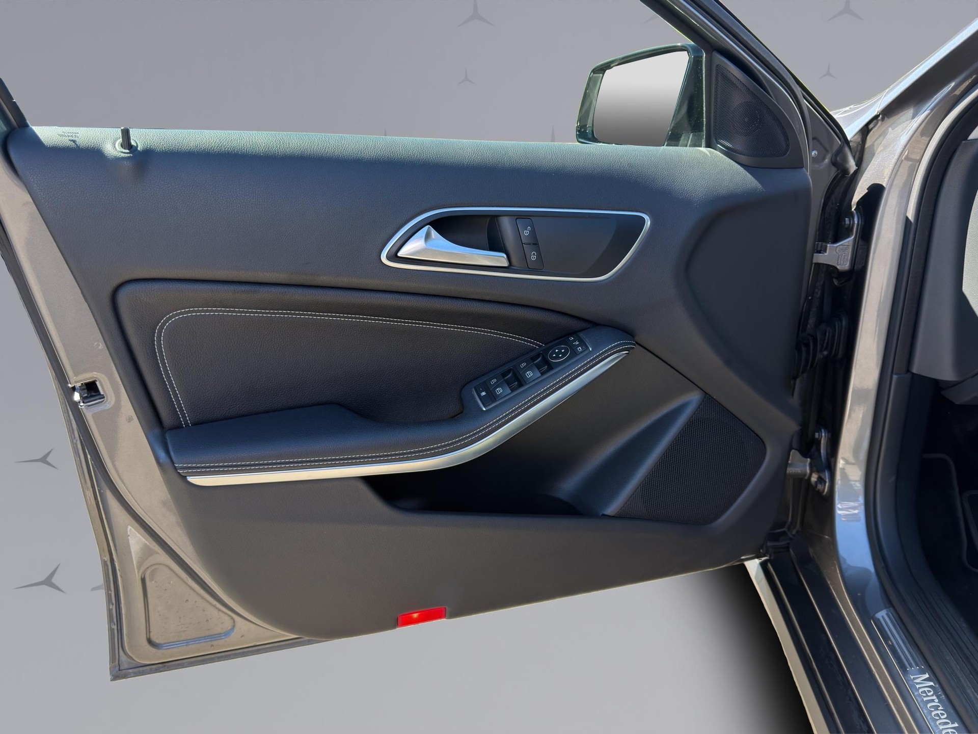 MERCEDES-BENZ GLA 200 Urban - 21