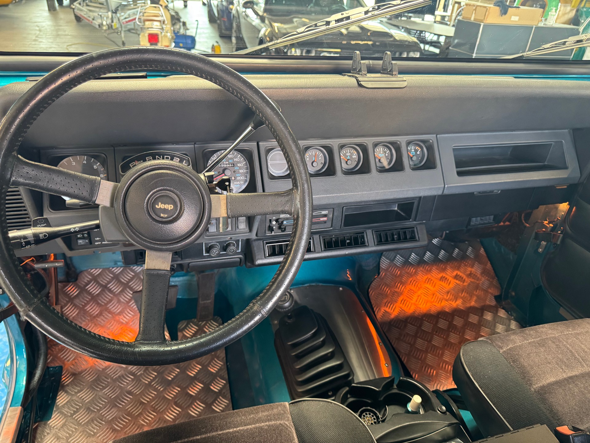 JEEP YJ - 8