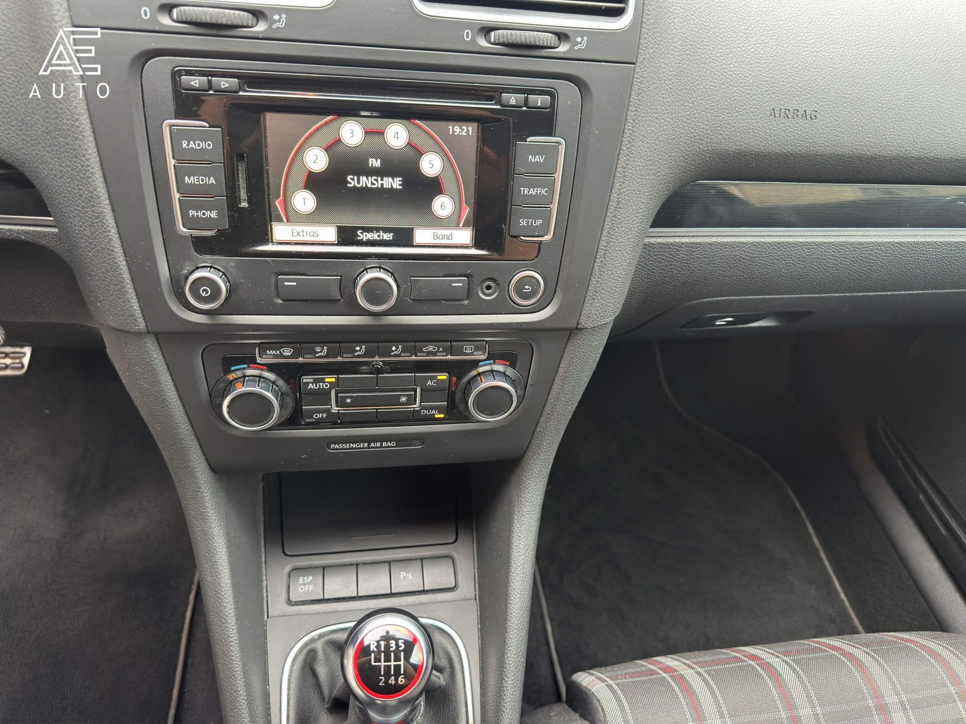 VW Golf 2.0 TSI GTI - 12