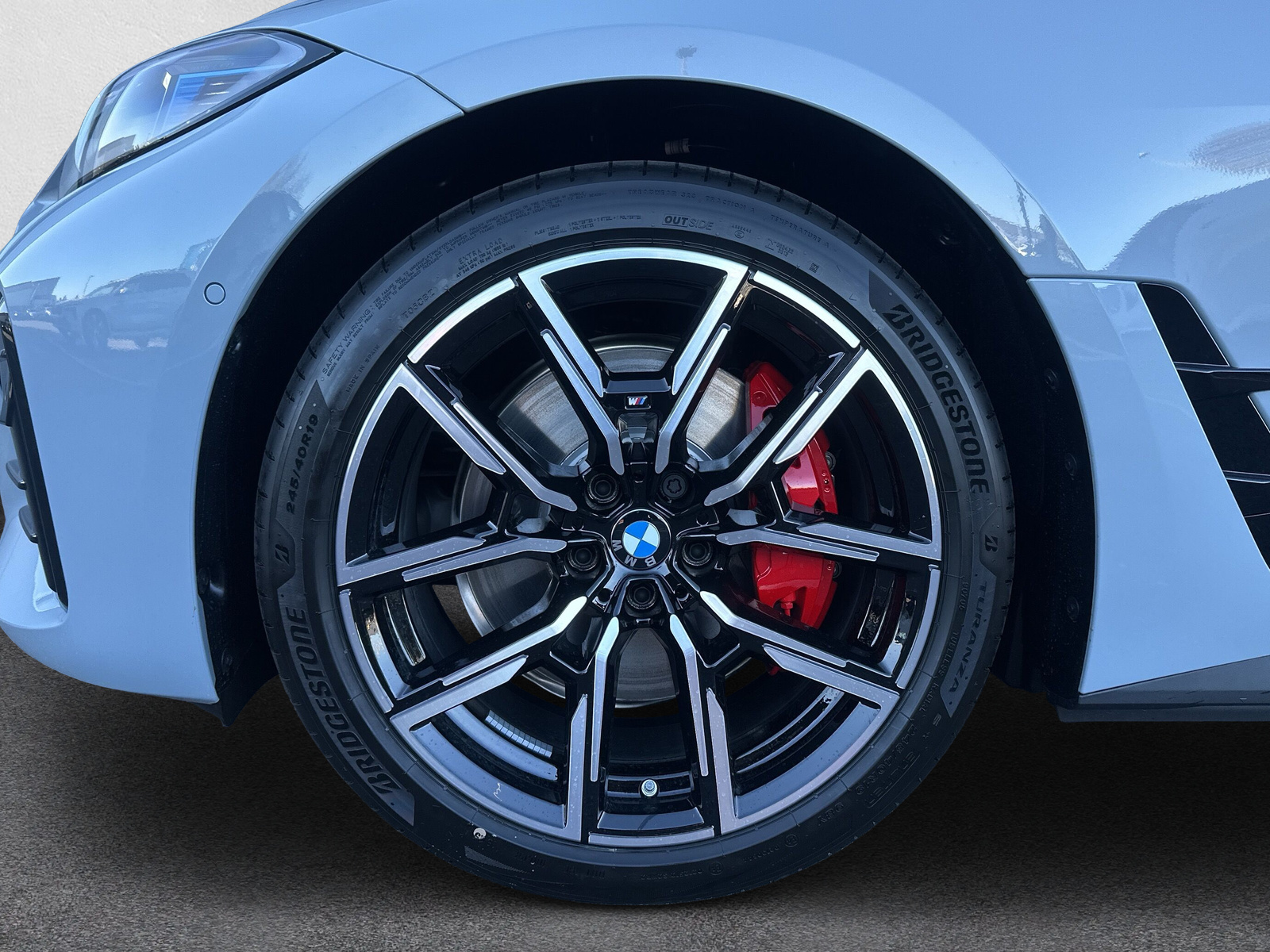 BMW i4 M60 M Sport Pro **Action de leasing à 0.9%** - 9