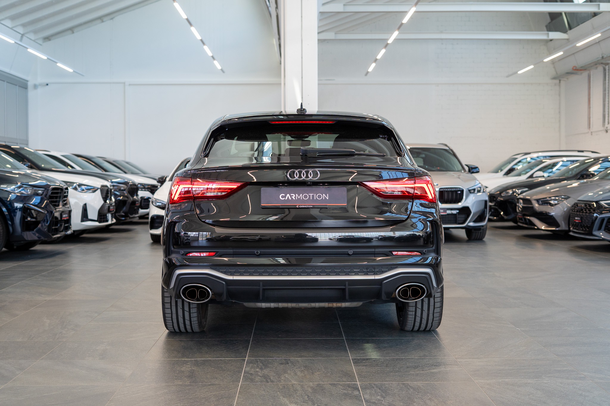 RS Q3 Sportback 2.5 TFSI quattro S-Tronic / Sportsitze / Rückfahrkamera / el. Sitze