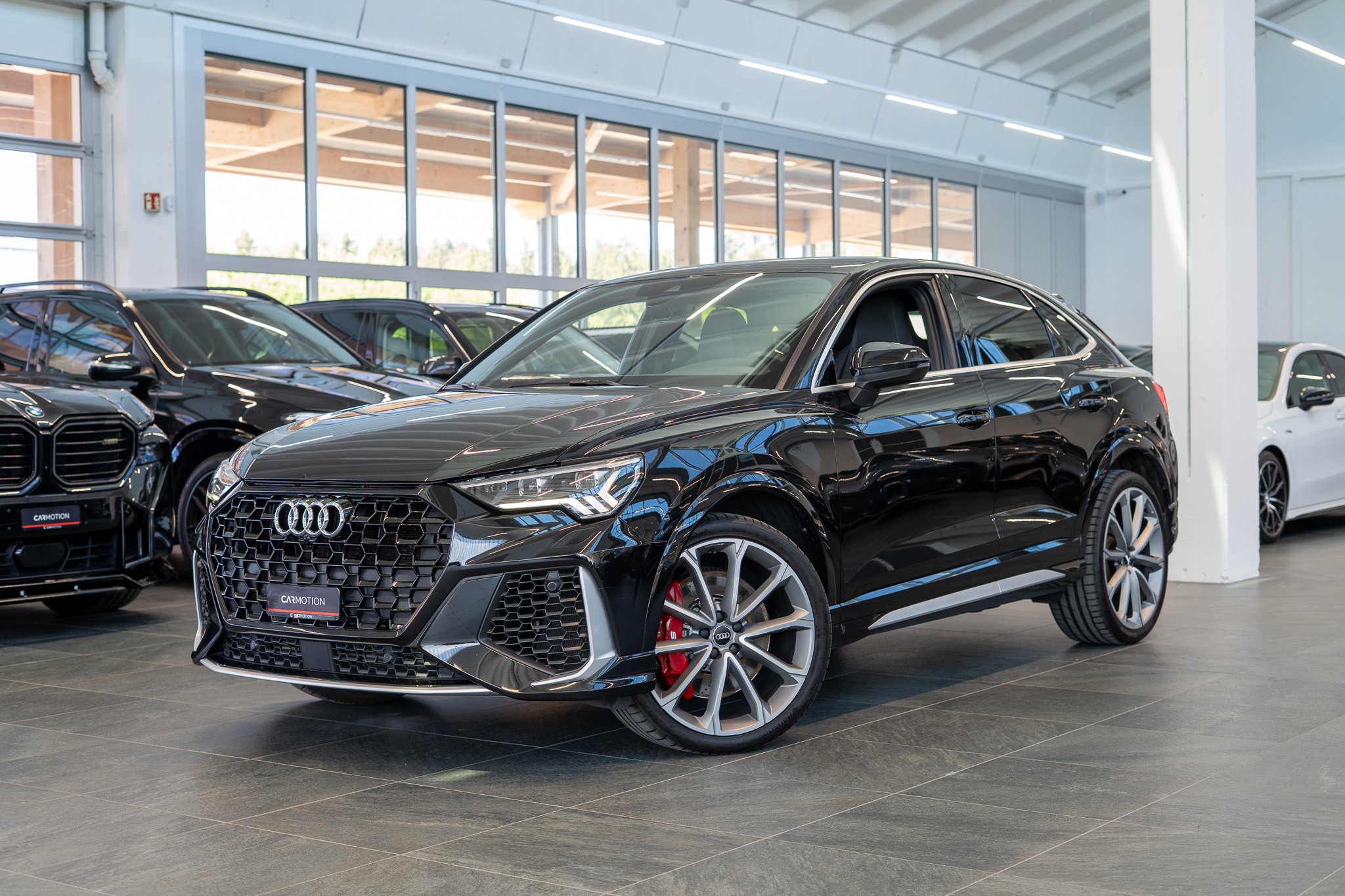 RS Q3 Sportback 2.5 TFSI quattro S-Tronic / Sportsitze / Rückfahrkamera / el. Sitze