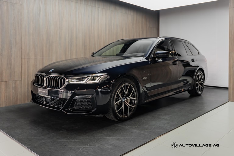 BMW 530e xDrive Touring Pure M Sport Steptronic
