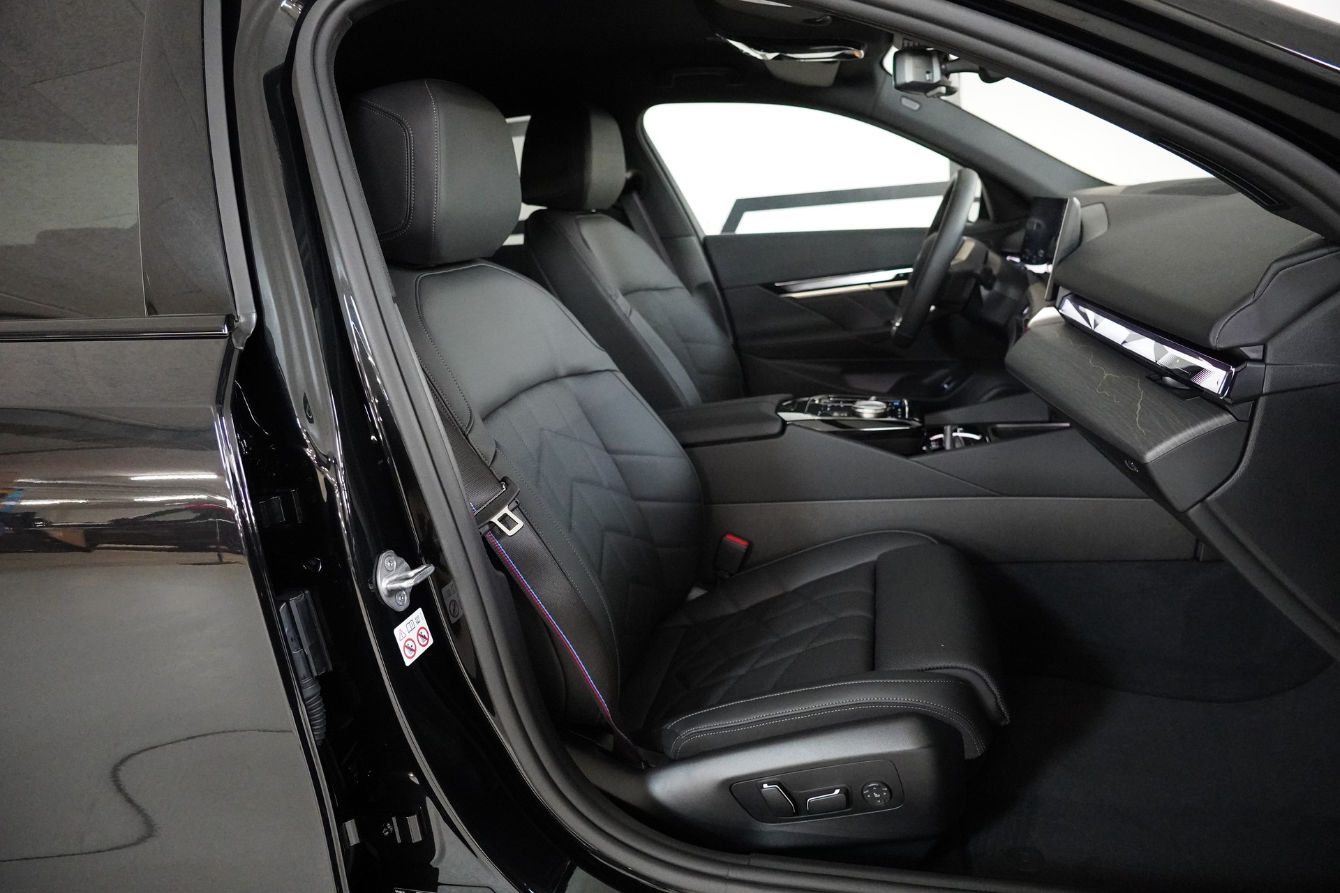 BMW i5 eDrive40 M Sport Pro - 15