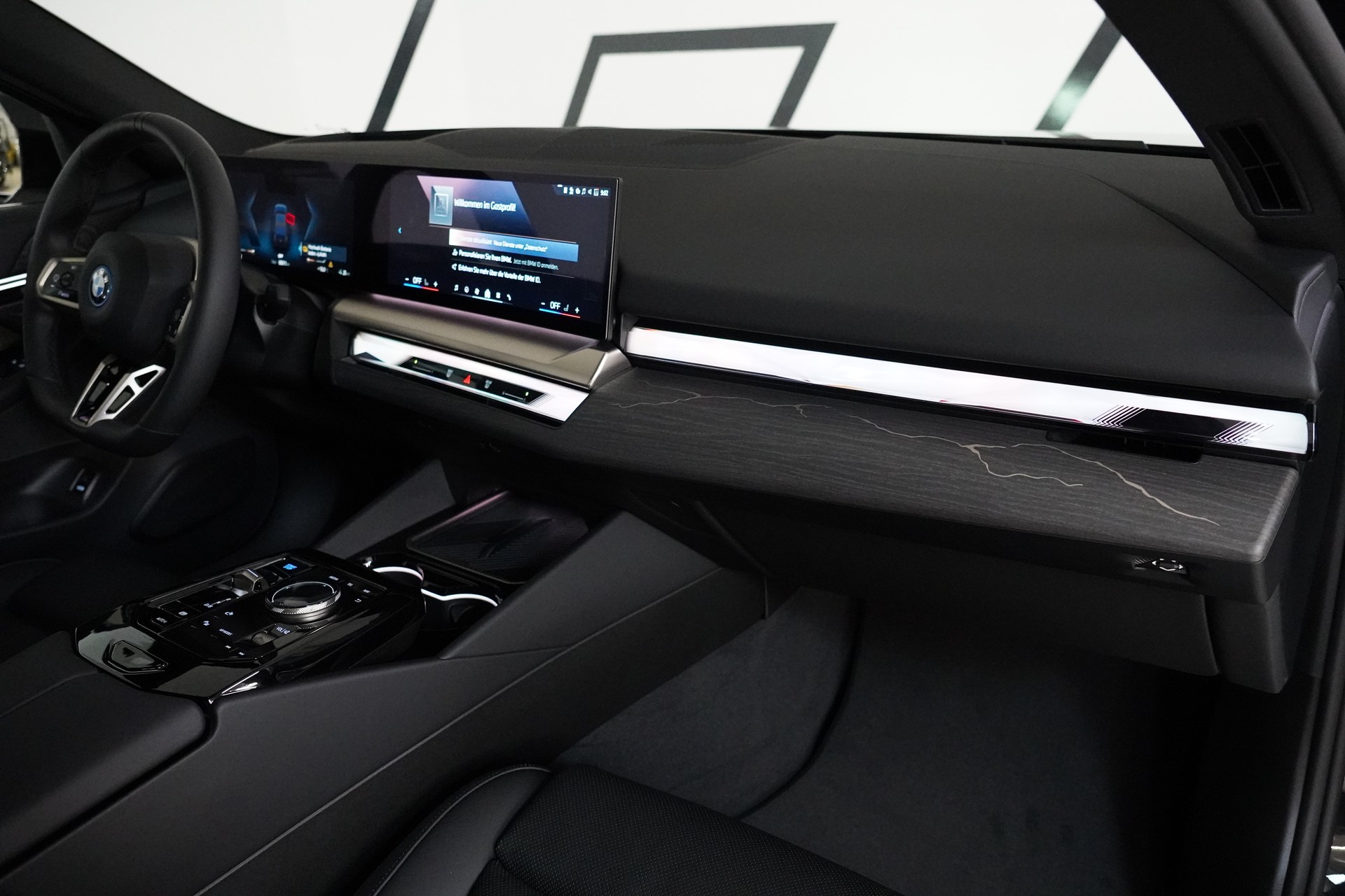 BMW i5 eDrive40 M Sport Pro - 17