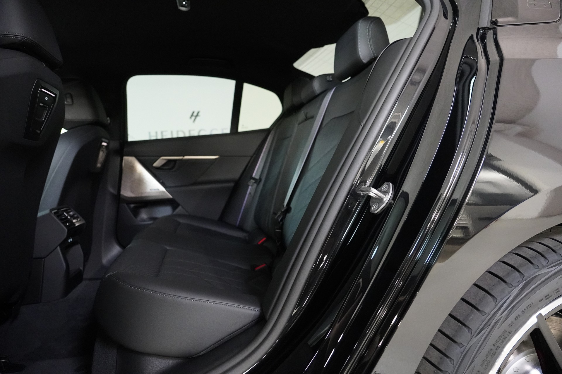 BMW i5 eDrive40 M Sport Pro - 13