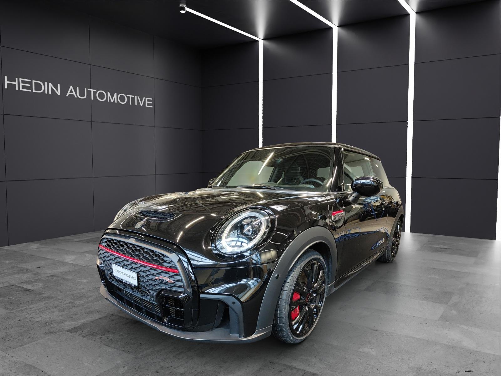 MINI F56 2.0i John Cooper Works SAG JOHN COOPER WORKS TRIM MFK 06.02.2026 Limousine