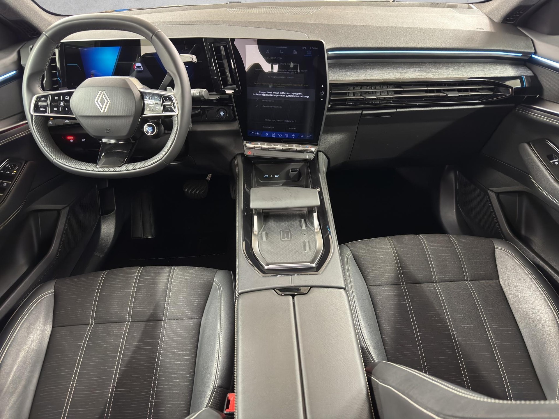 RENAULT Austral 1.2 E-Tech techno - 11