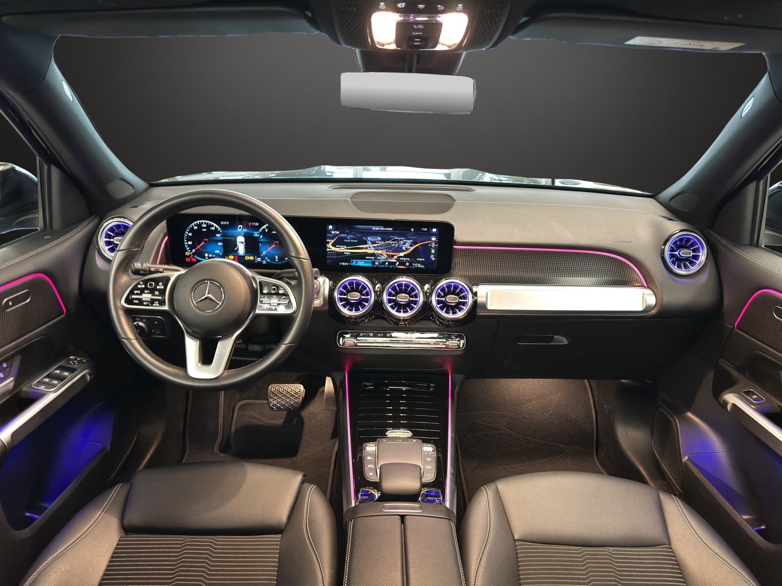 MERCEDES-BENZ GLB 200 Progressive - 10