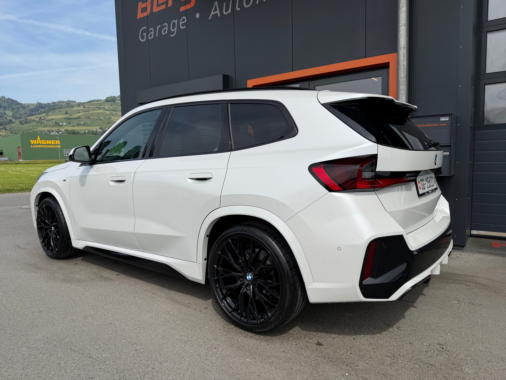 BMW X1 xDrive 23i 48V M Sport - 3