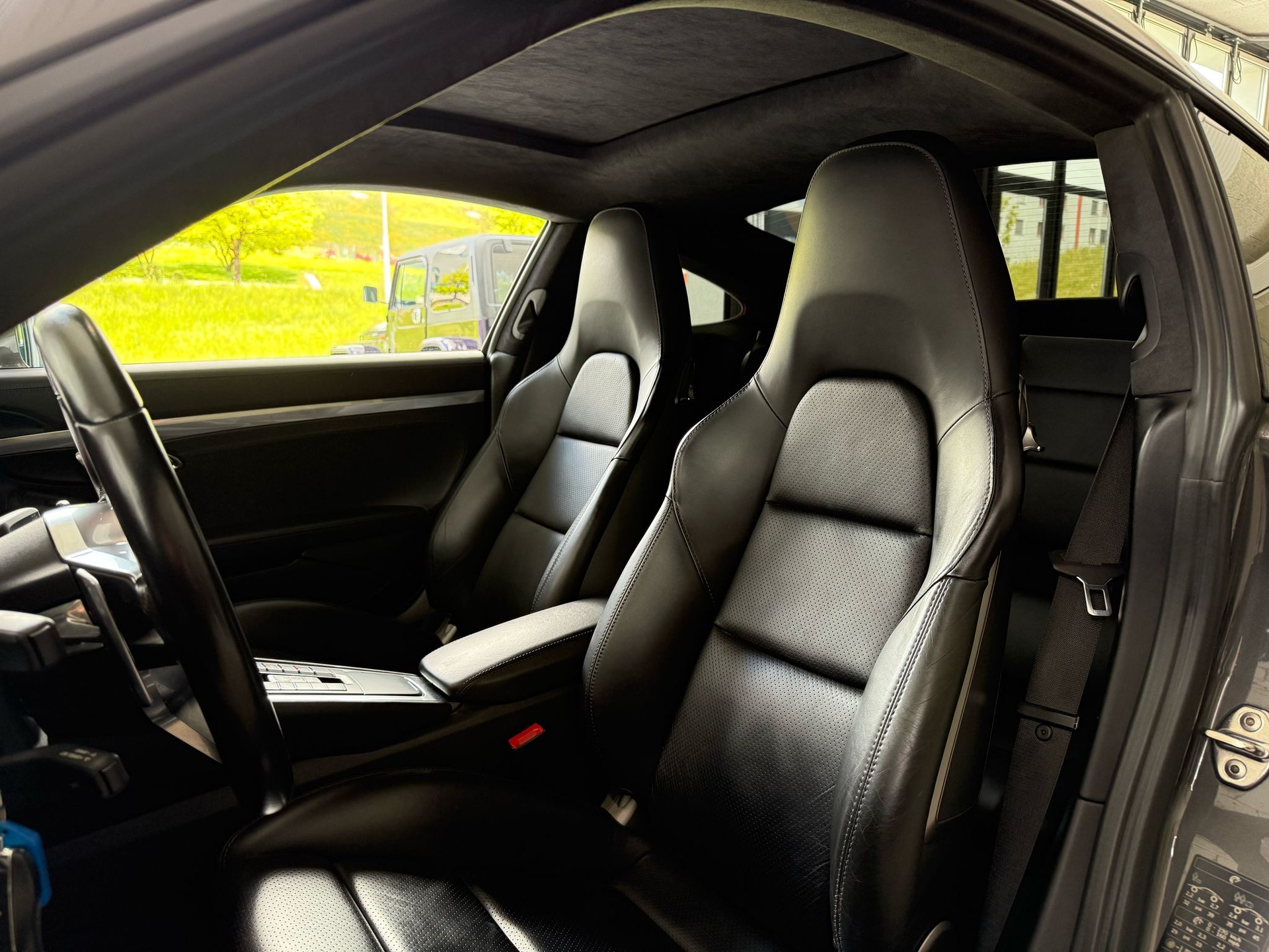 PORSCHE 911 Carrera 4S PDK - 6