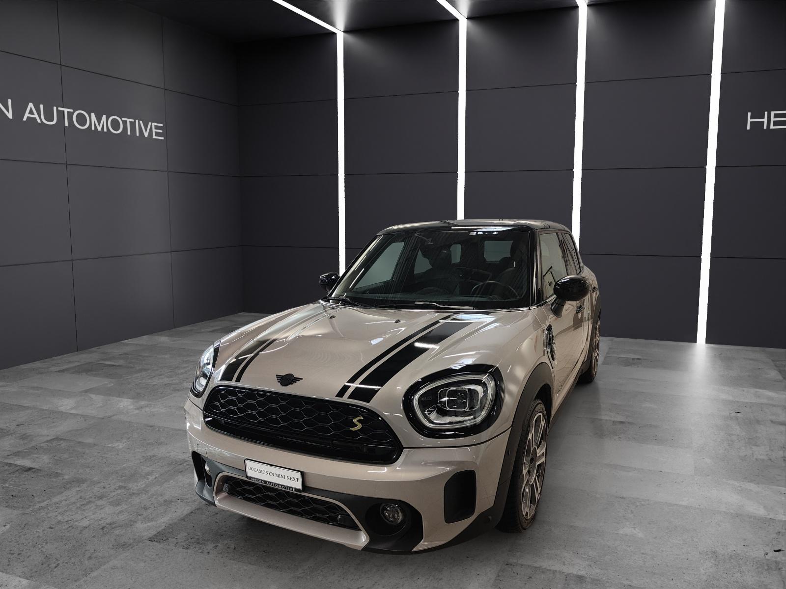 MINI Countryman 1.5i Cooper SE ALL4 Attraktiven Leasingzinssatz ab 0,9 % bei Abschluss einer MINI Fahrzeugversicherung. SUV / Geländewagen