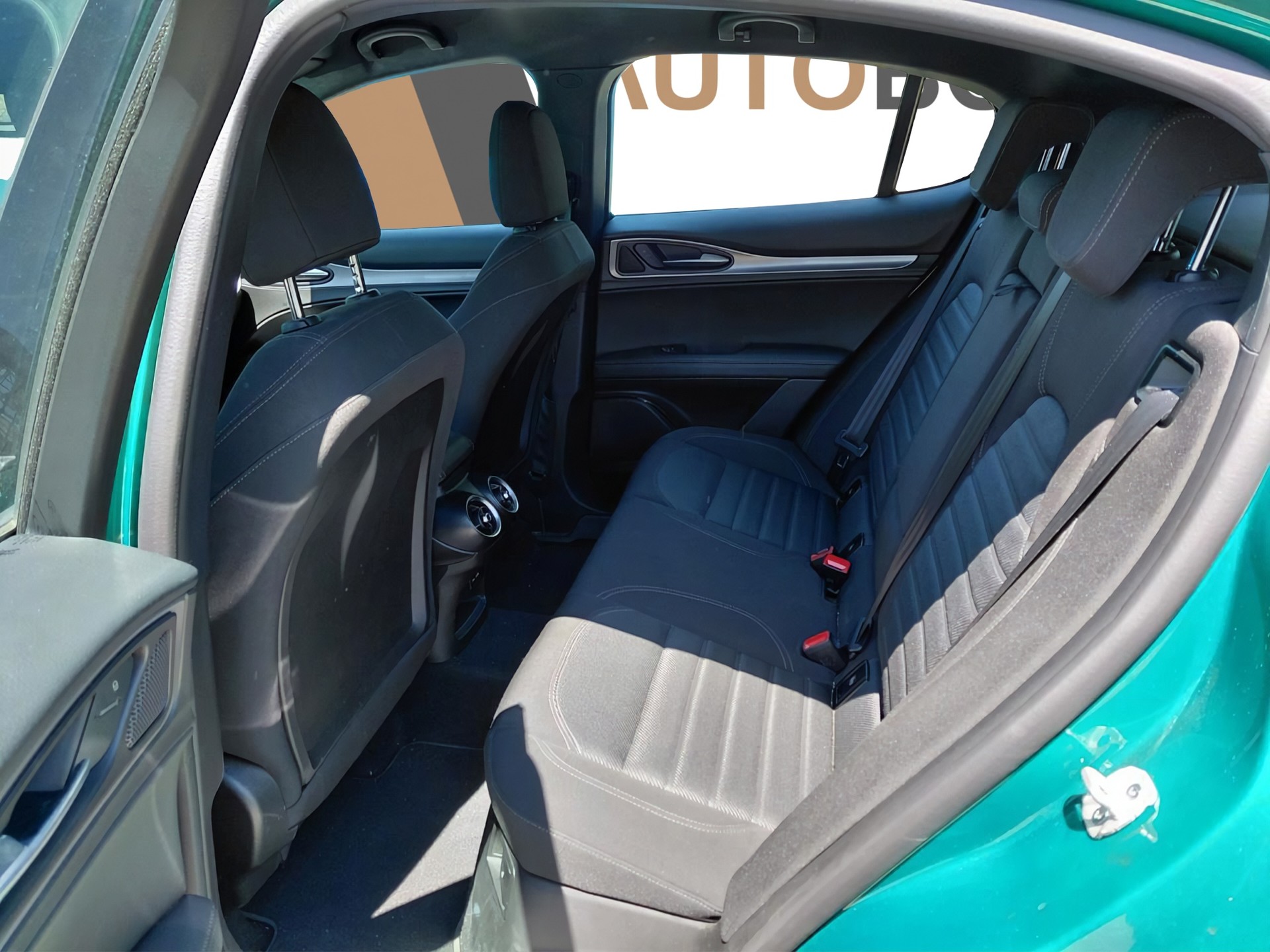 ALFA ROMEO Stelvio 2.0 MA 280 Sprint Q4 Verde Montreal - 24