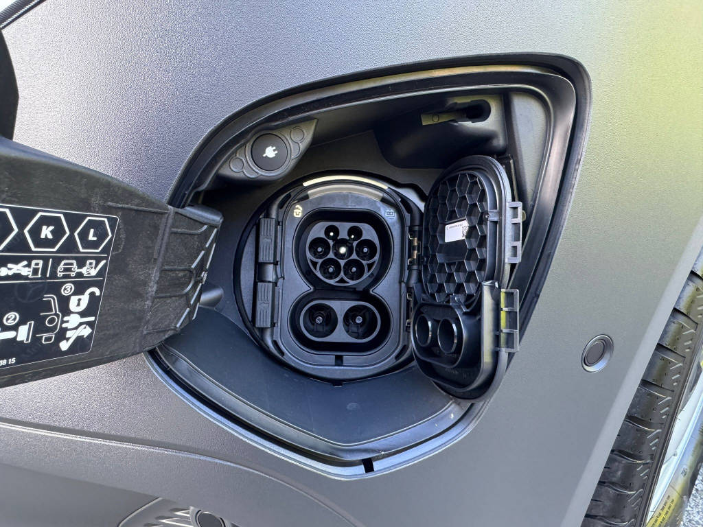 MERCEDES-BENZ eVito 129 Kasten Worker lang 90 kWh - 13