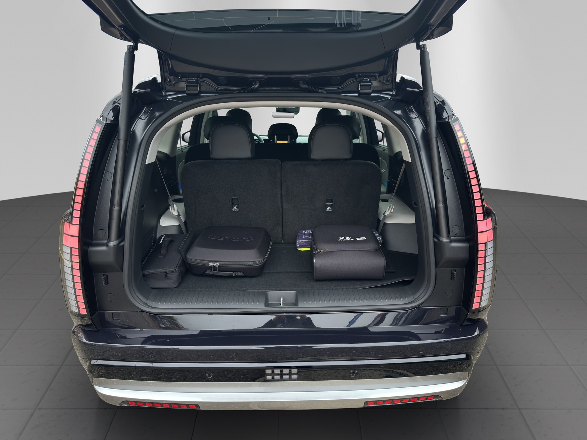 HYUNDAI Ioniq 9 110kWh Vertex 4WD - 9