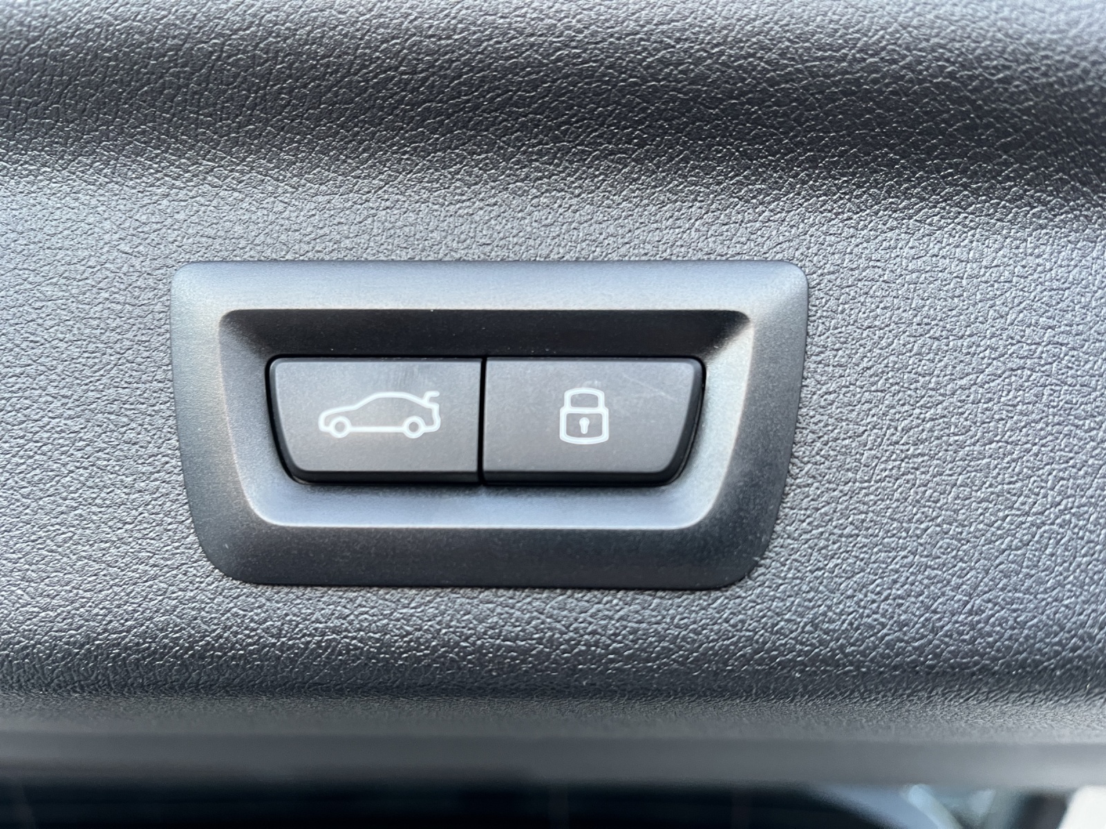 BMW X1 xDrive 30e - 22