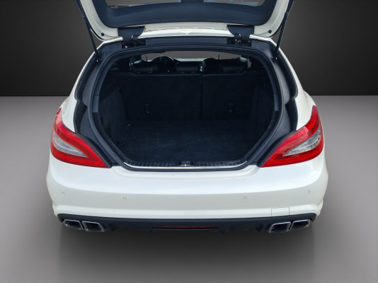 MERCEDES-BENZ CLS 63 AMG S Executive 4M - 12