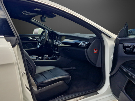 MERCEDES-BENZ CLS 63 AMG S Executive 4M - 10