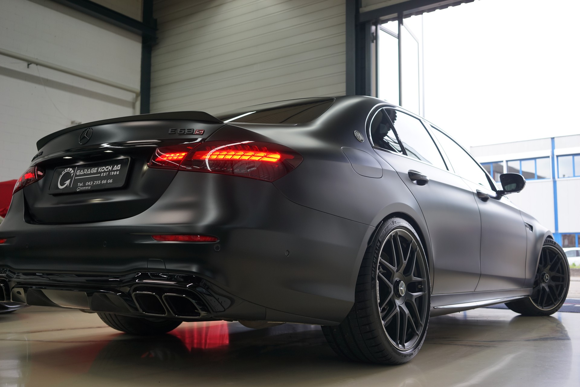 MERCEDES-BENZ AMG E 63 S 4Matic+ Speedshift 9G-TCT - 11
