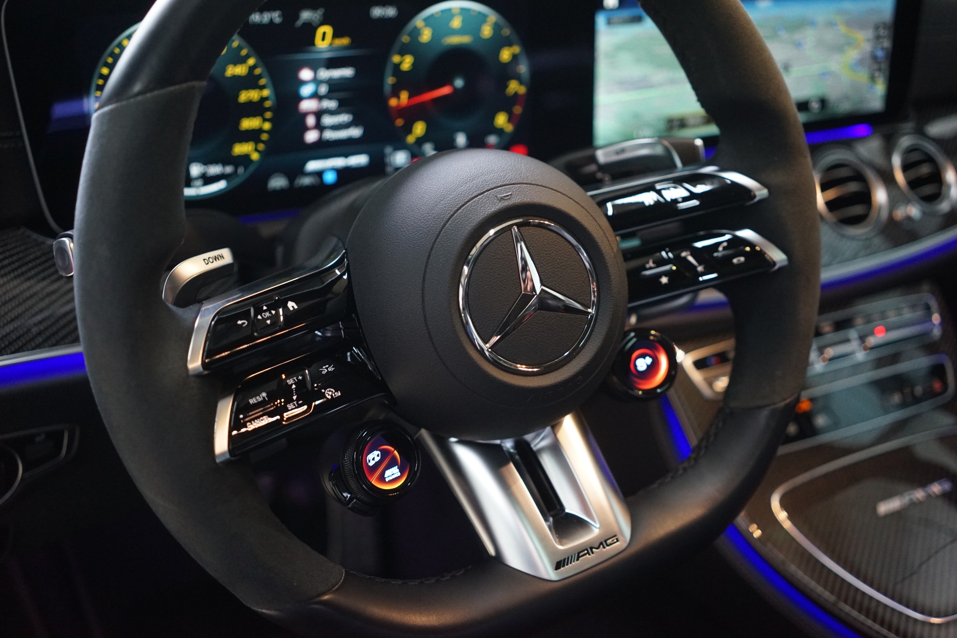 MERCEDES-BENZ AMG E 63 S 4Matic+ Speedshift 9G-TCT - 21