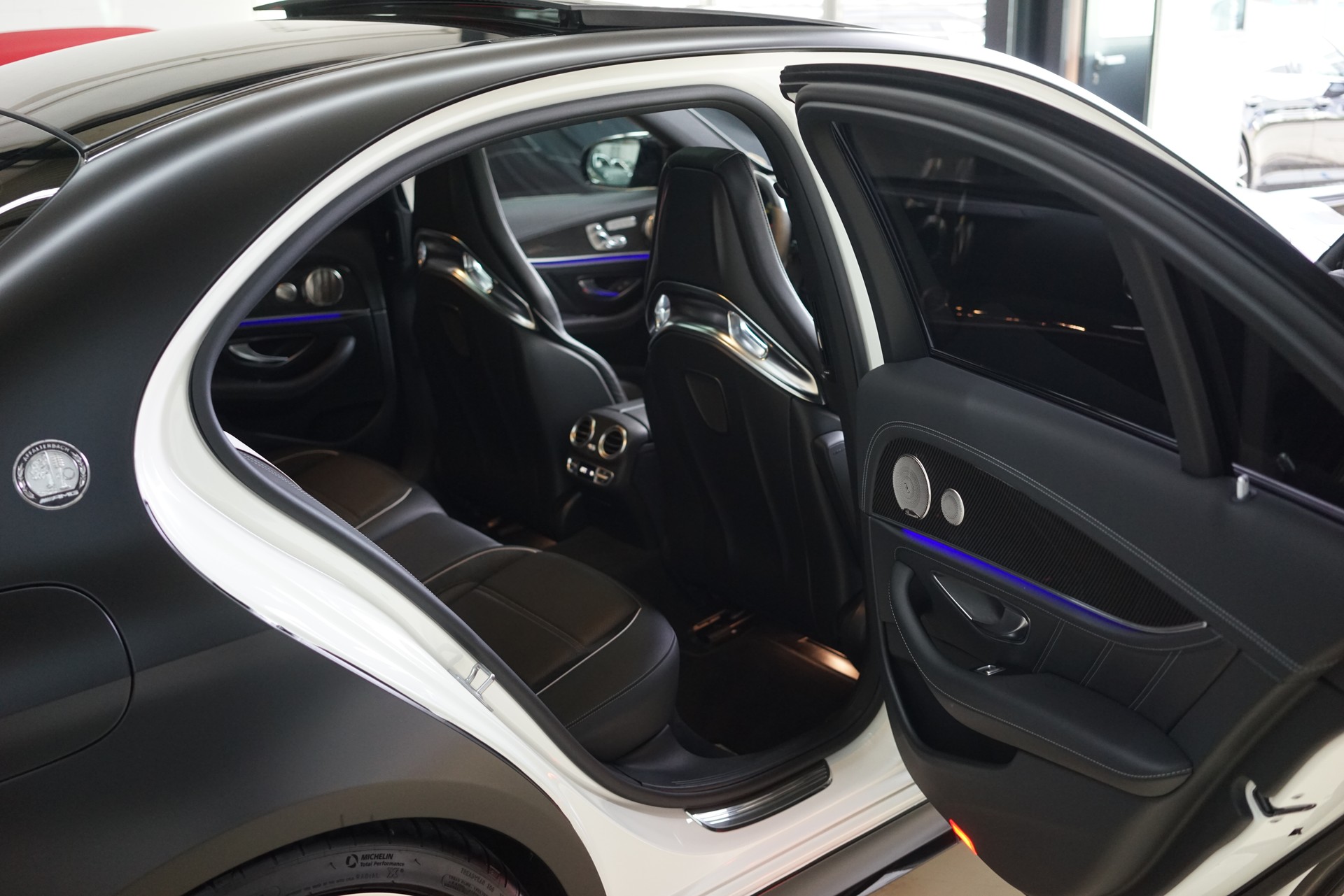 MERCEDES-BENZ AMG E 63 S 4Matic+ Speedshift 9G-TCT - 31