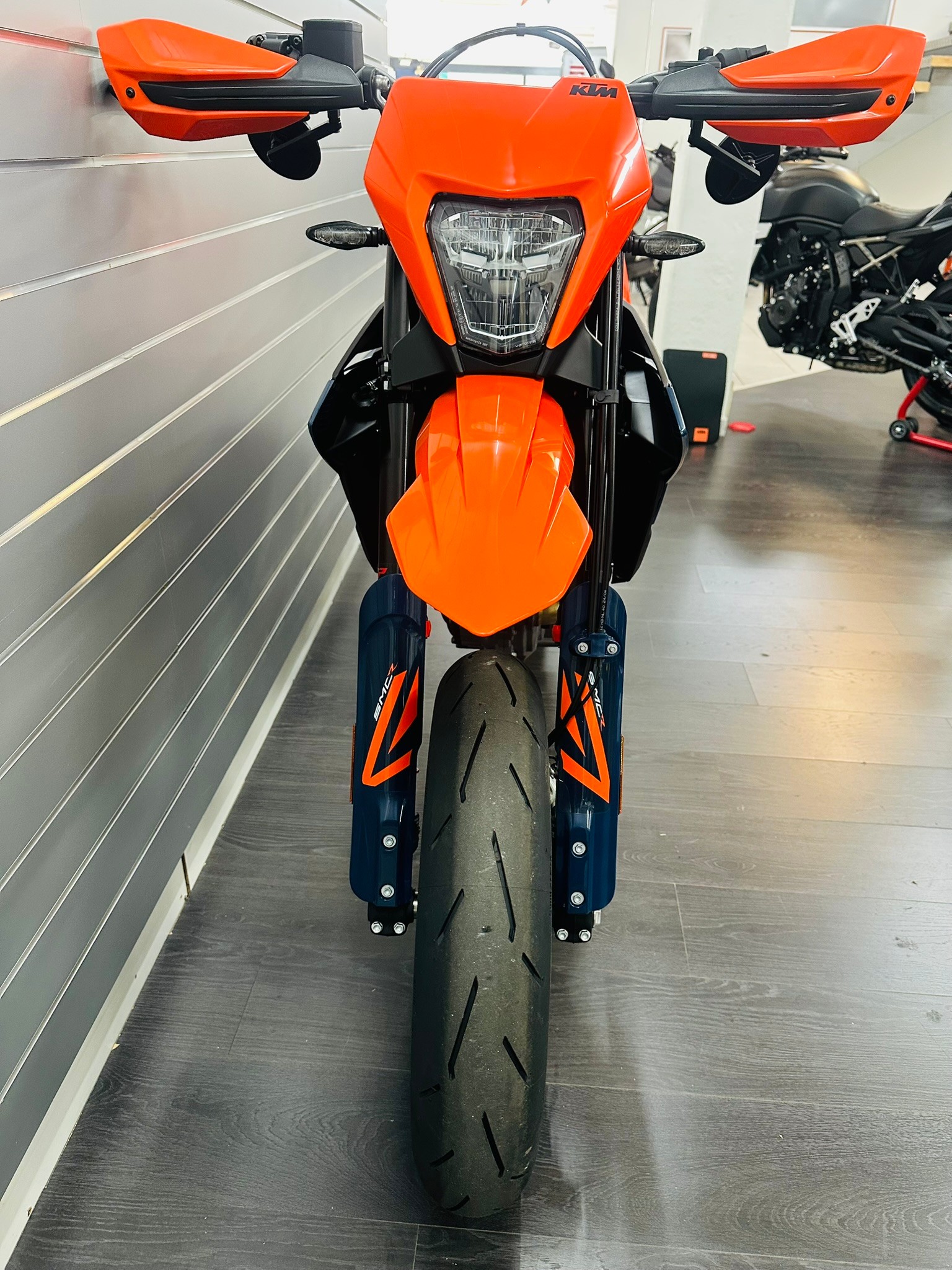 KTM 690 SMC R ABS (35 kW) - 8