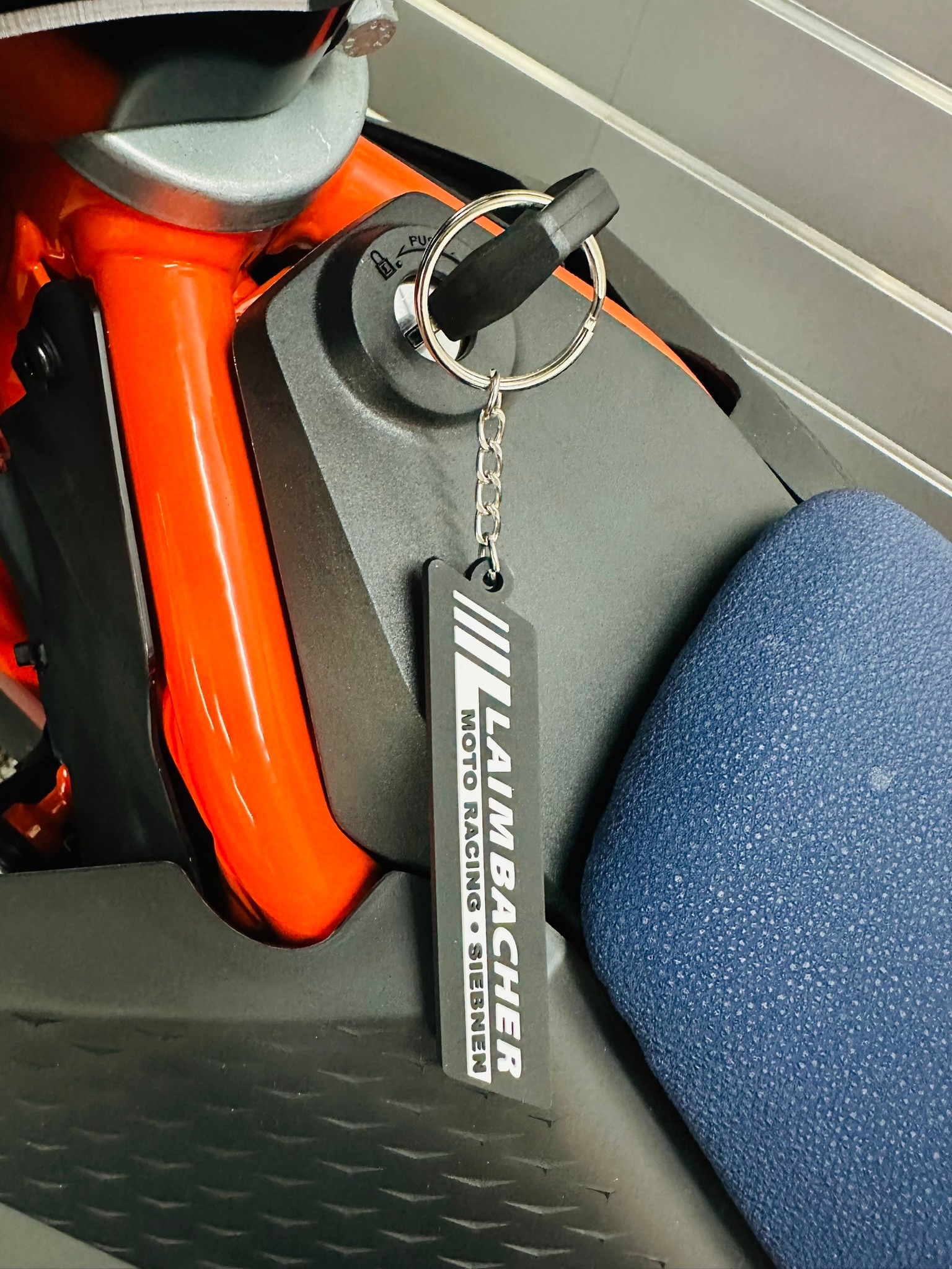 KTM 690 SMC R ABS (35 kW) - 7