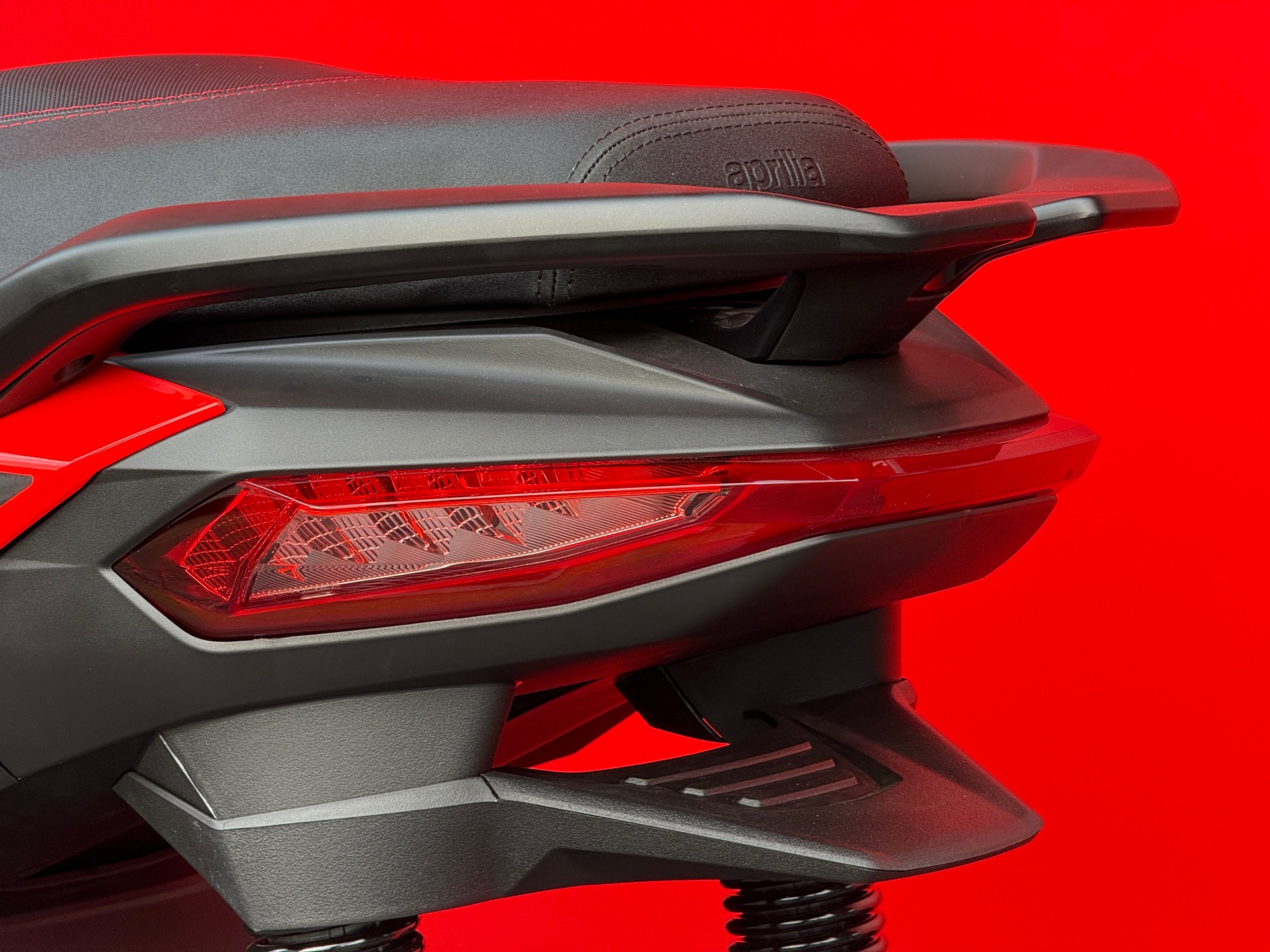 APRILIA SR 125 GT Sport ABS E5+ - 9