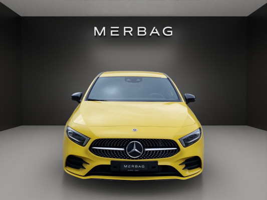 MERCEDES-BENZ A 220 AMG Line - 2