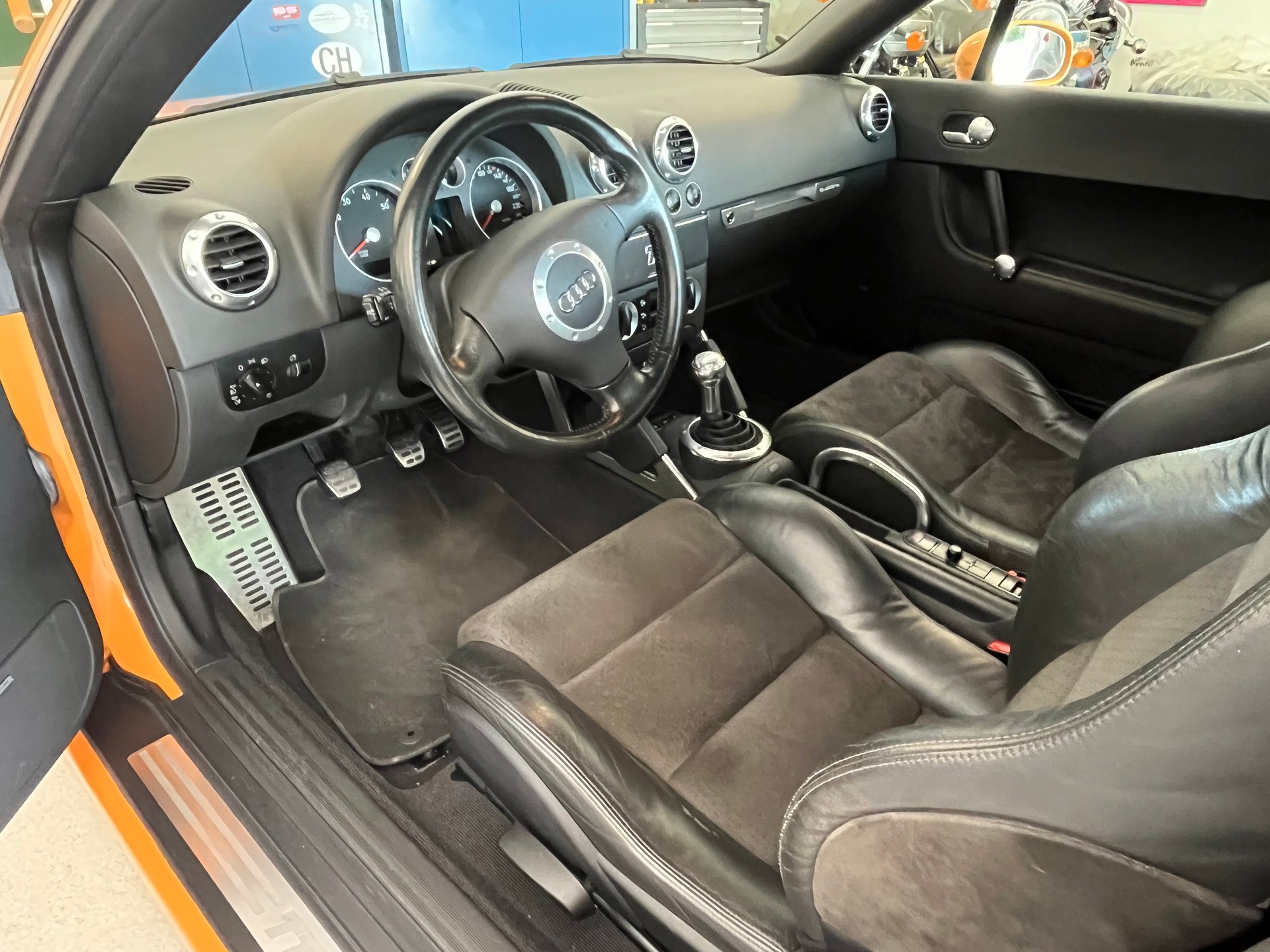 AUDI TT Roadster 1.8 T quattro - 9