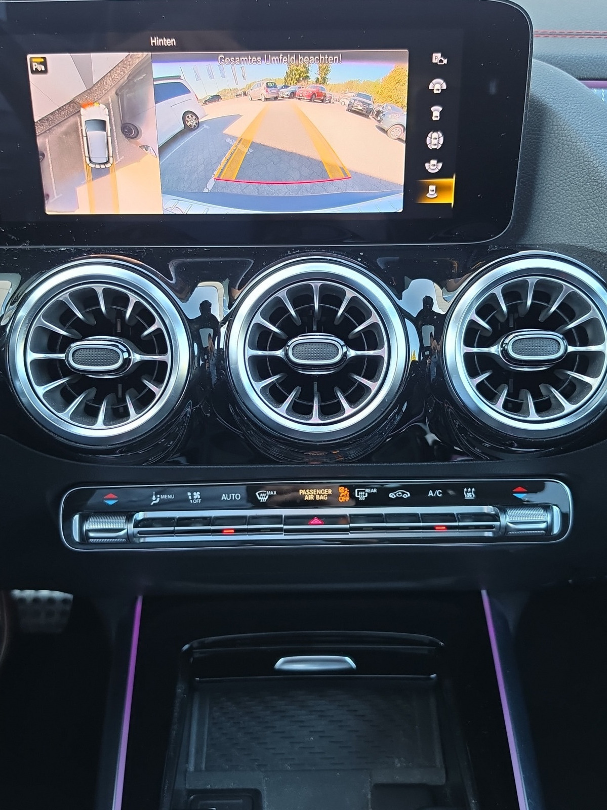 MERCEDES-BENZ EQA 350 AMG Line 4Matic - 13