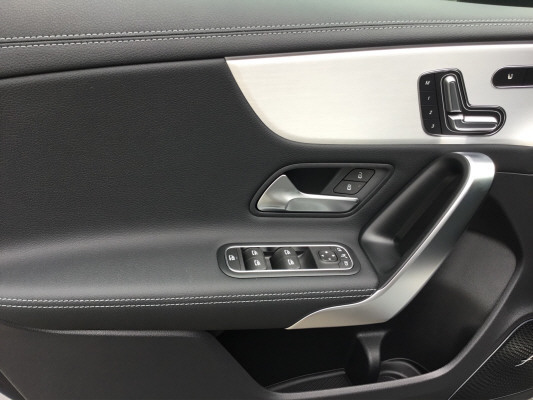 MERCEDES-BENZ A AMG 45 S 4Matic 8G-DCT - 10