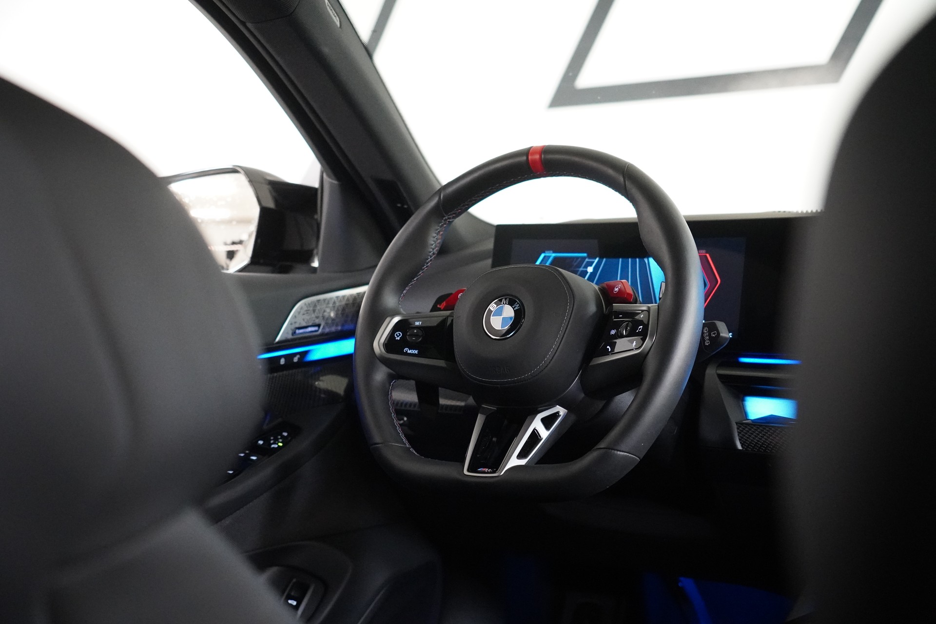 BMW M5 xDrive Touring - 24