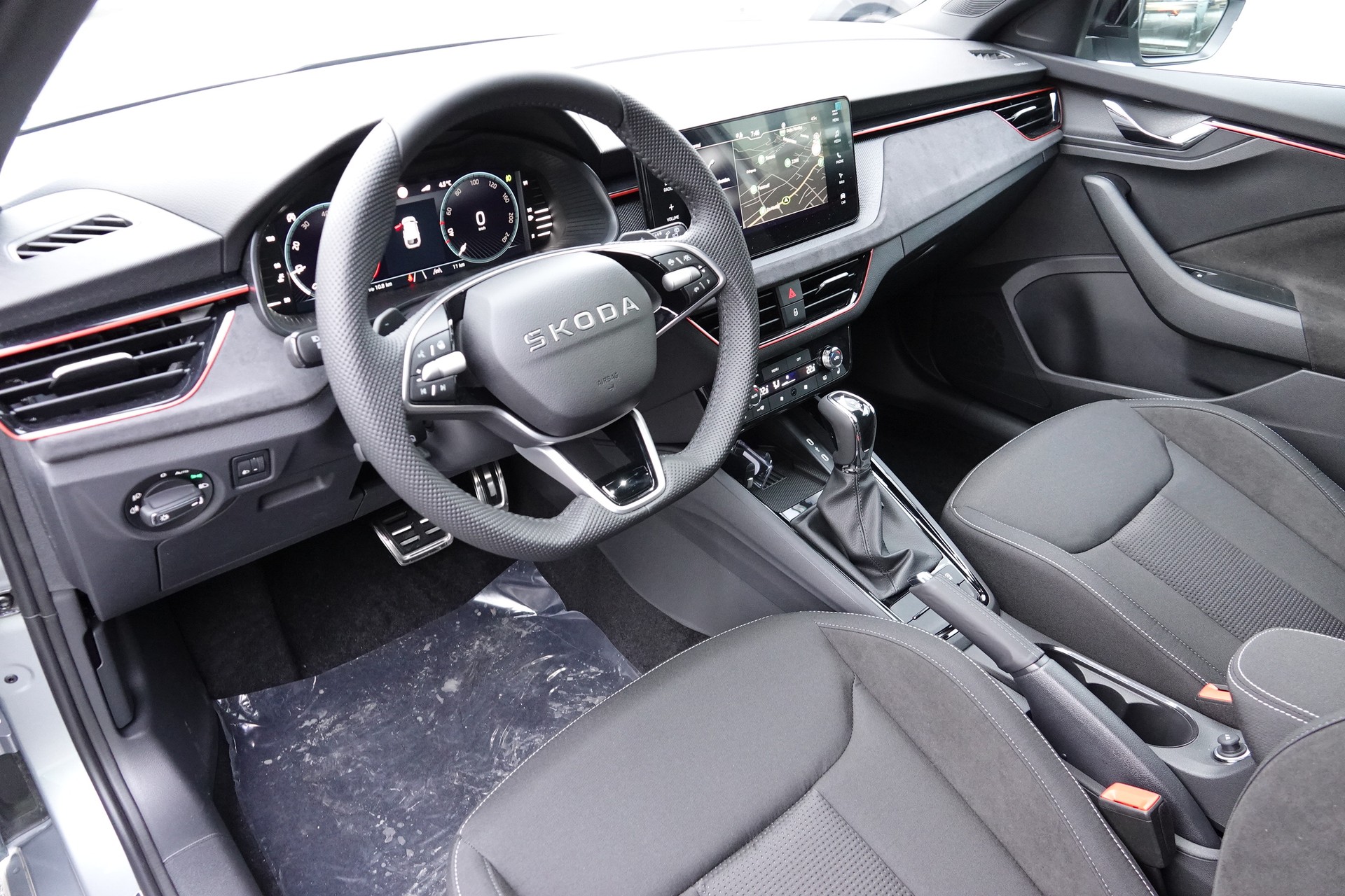 SKODA Scala 1.0 TSI Dynamic - 9