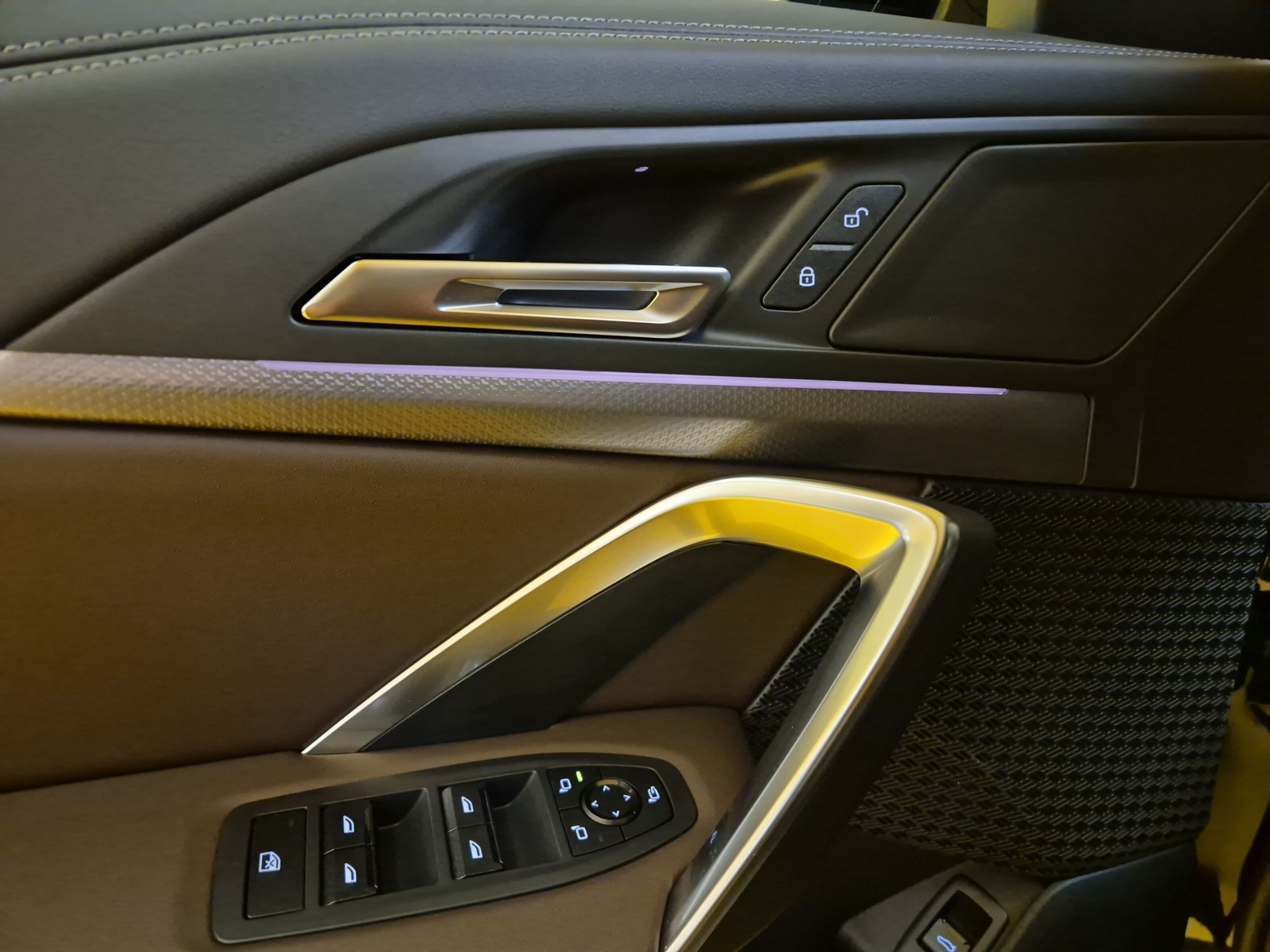 BMW X1 23d 48V xDrive M Sport (CH) - 23