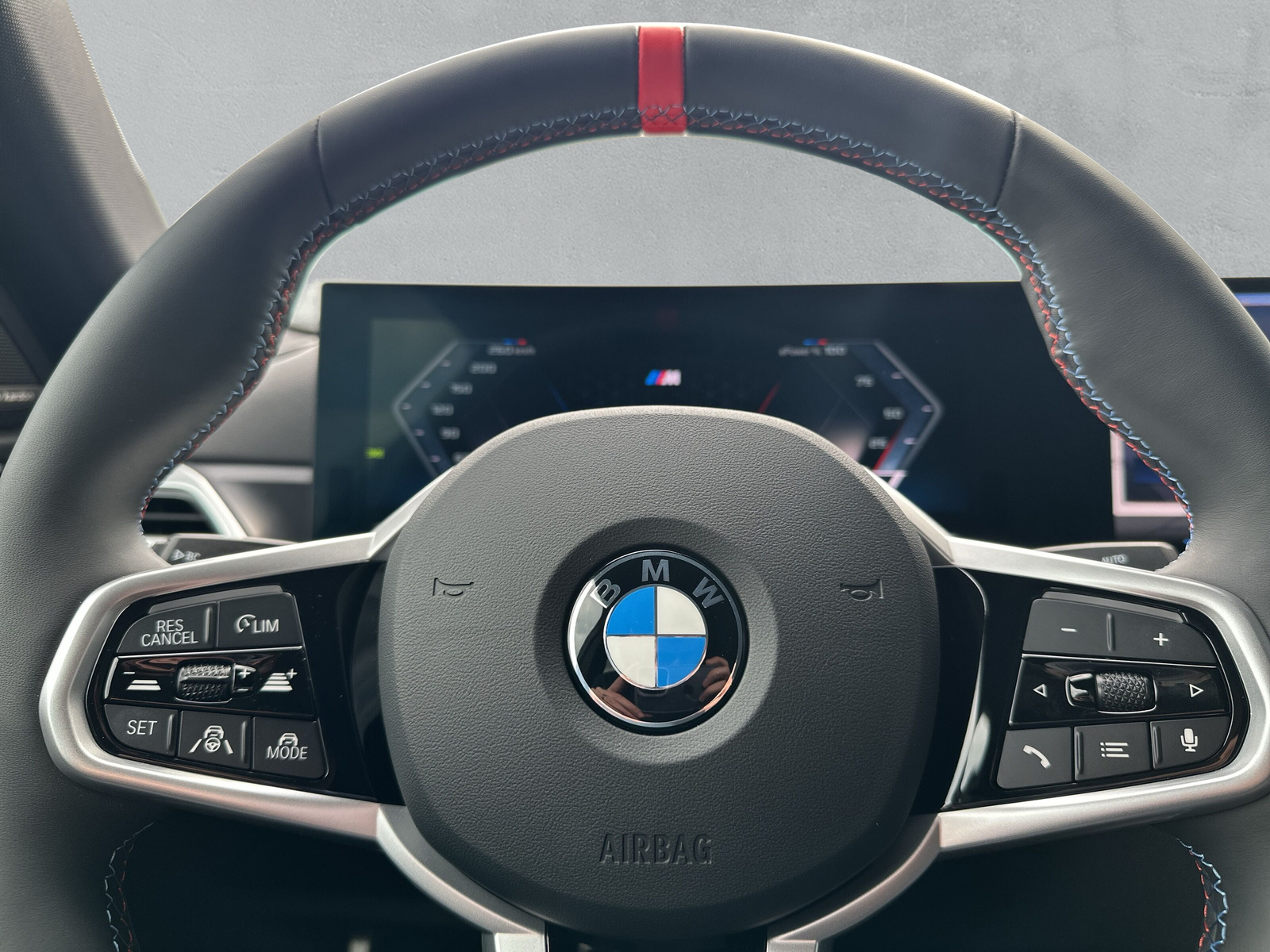 BMW i4 M60 M Sport Pro **Action de leasing à 0.9%** - 18