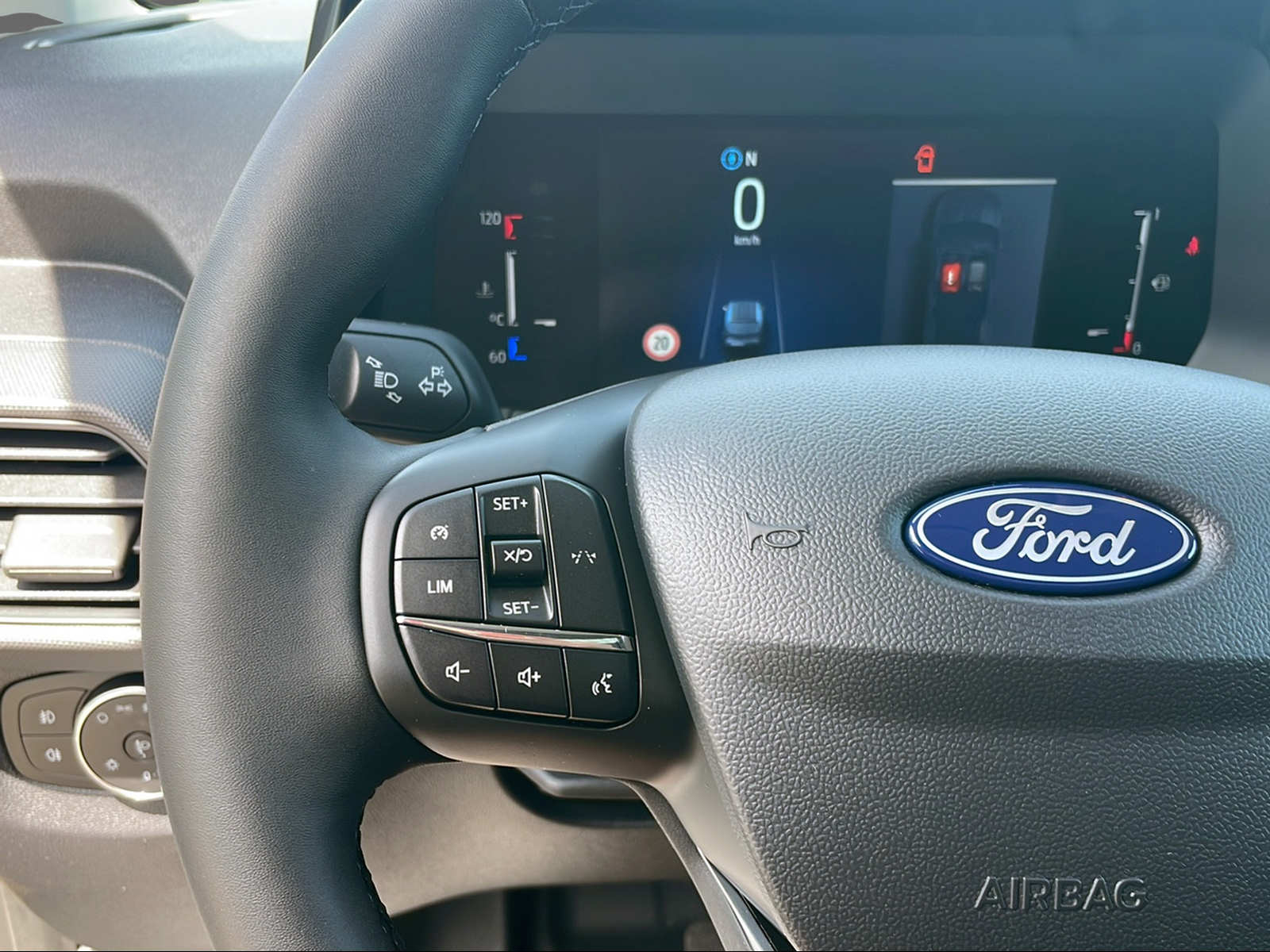 FORD Transit Courier Van 1.0 EcoBoost Trend - 7