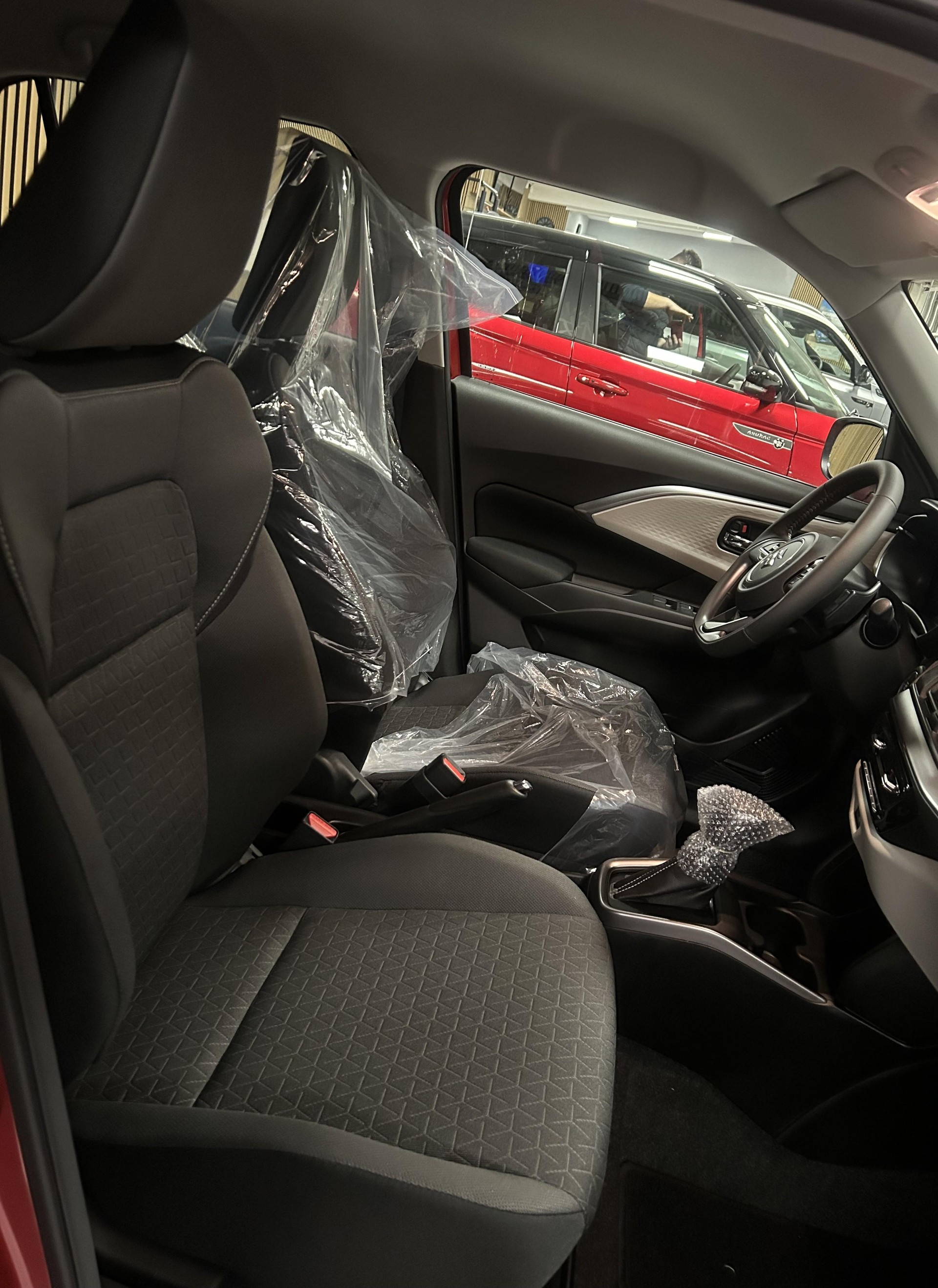 SUZUKI Swift 1.2 Sakura Top Hybrid - 14