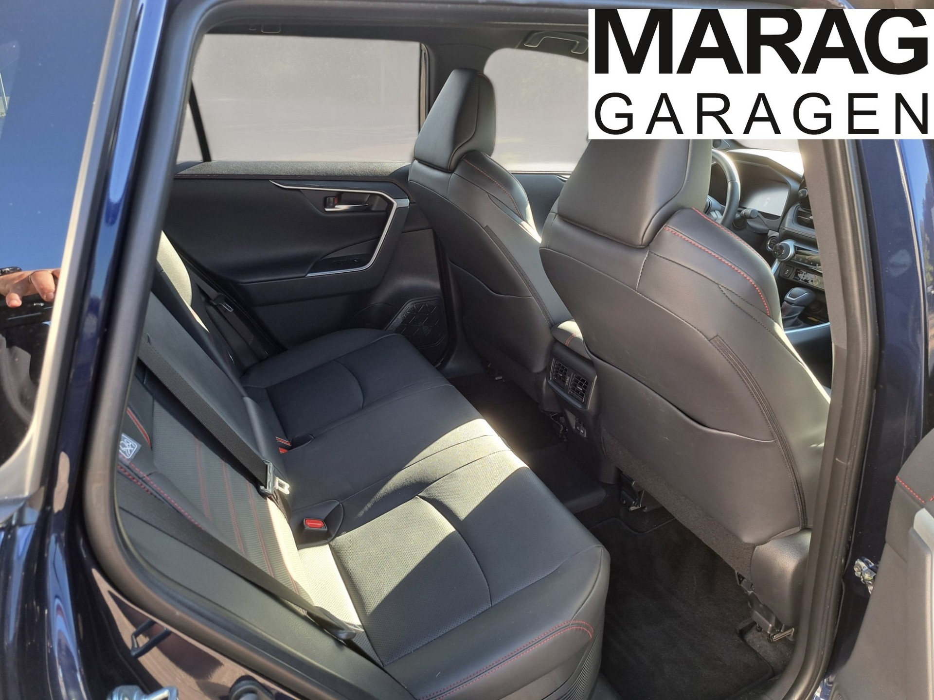 TOYOTA RAV-4 2.5 PHEV Platinum e-CVT 4WD - 6