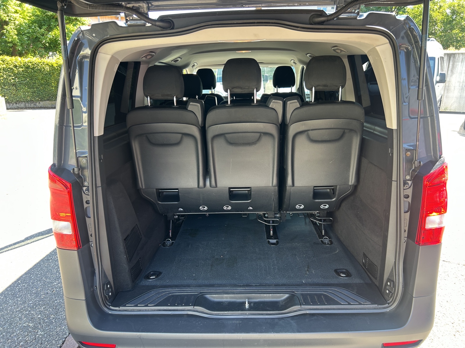 MERCEDES-BENZ Vito 124 CDI Lang Base Tourer 4Matic 9G-Tronic - 16