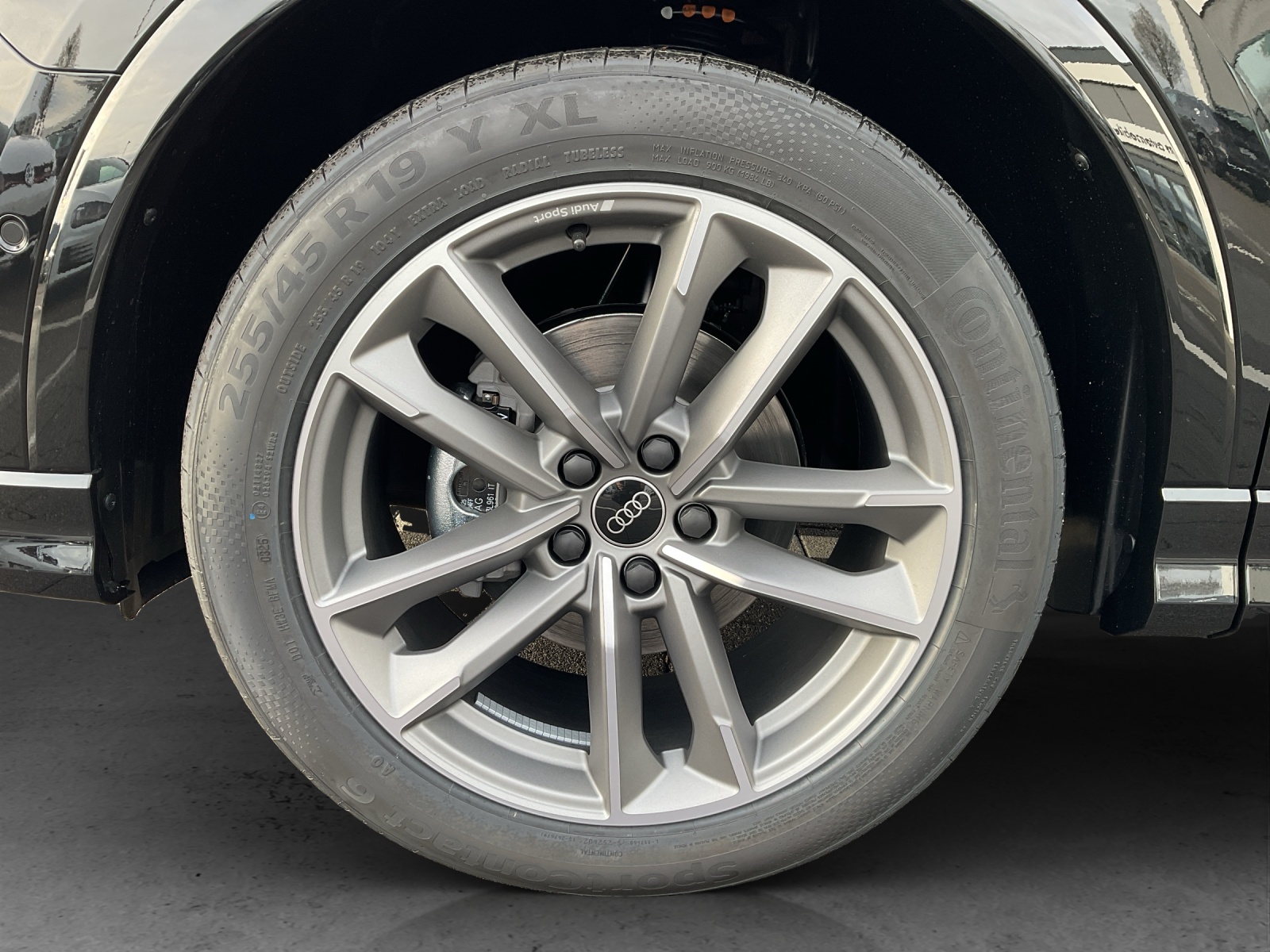 AUDI Q3 35 TFSI S line Attraction S-tronic - 13