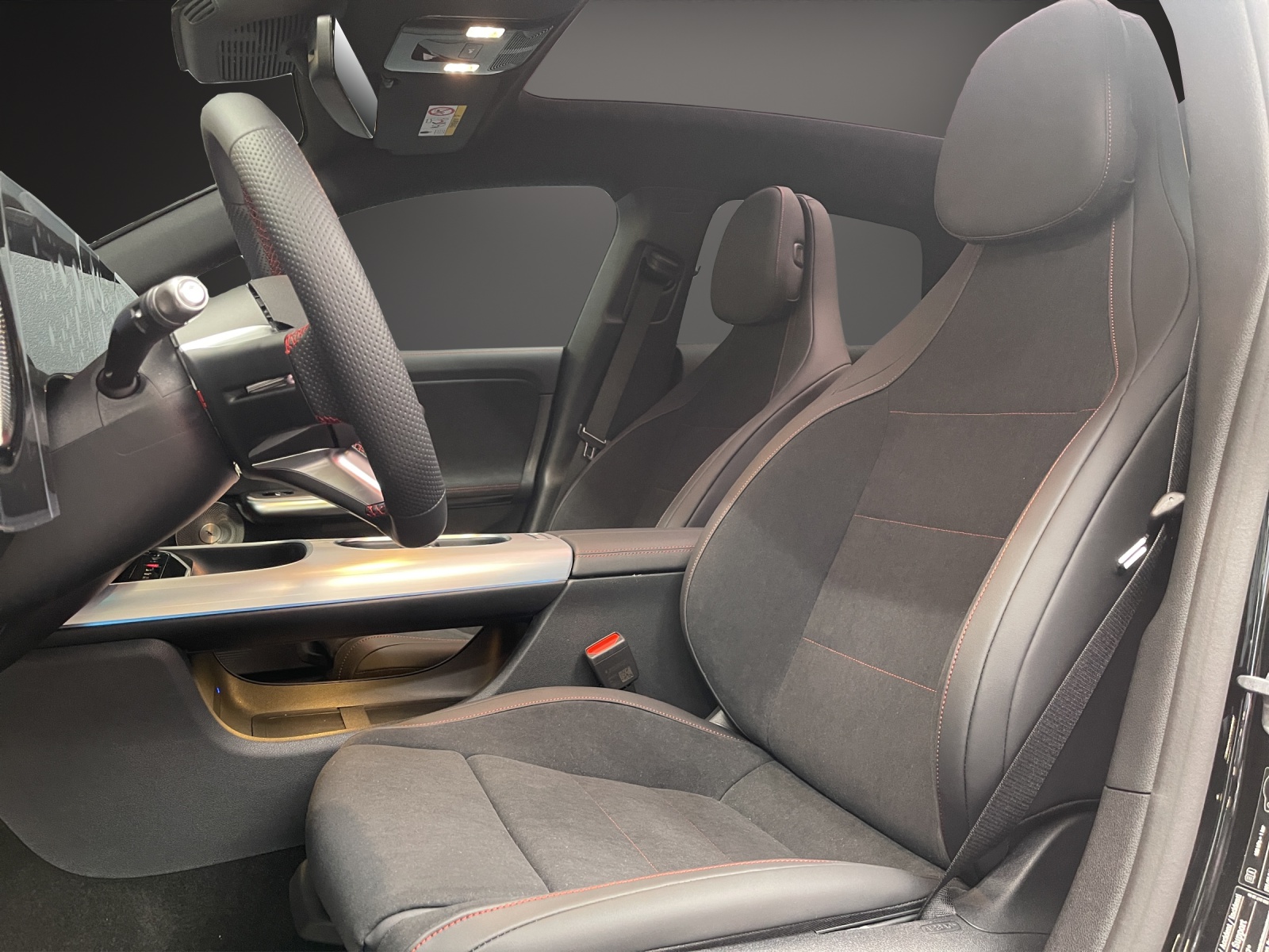 MERCEDES-BENZ CLA 350 4MATIC Shooting Brake EQ - 10