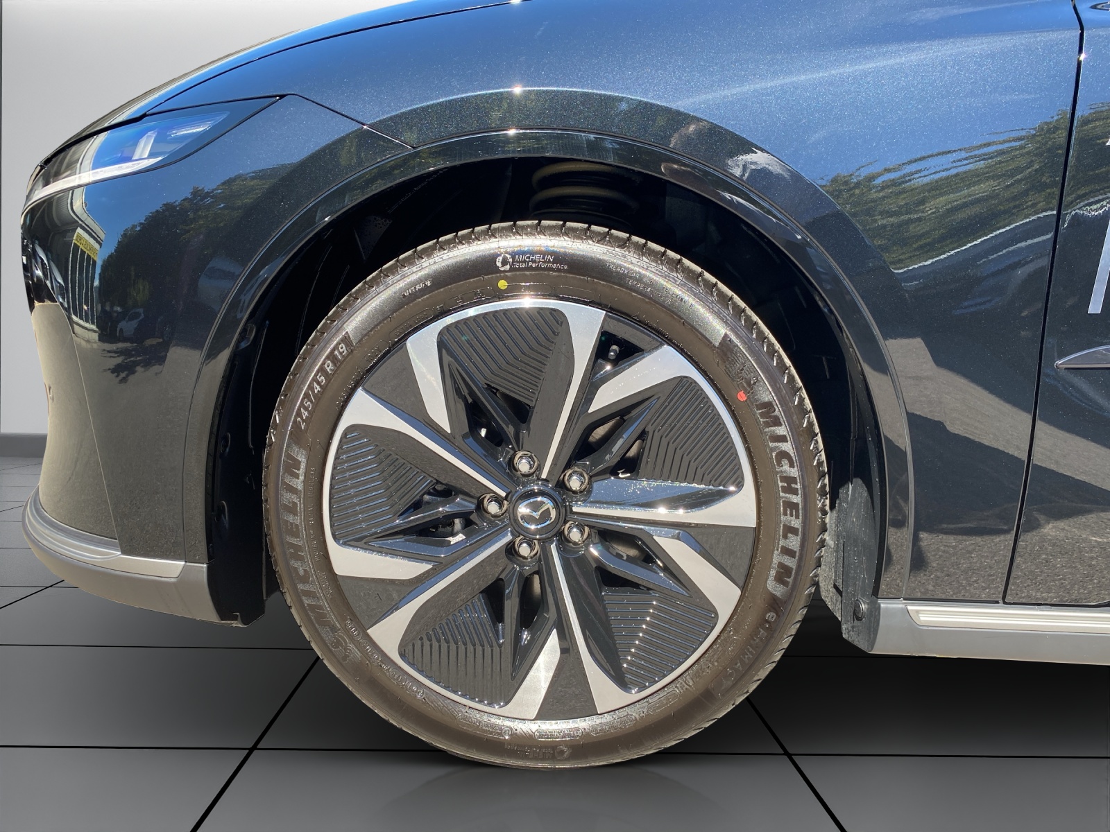 MAZDA 6e 258 69kWh Takumi - 7