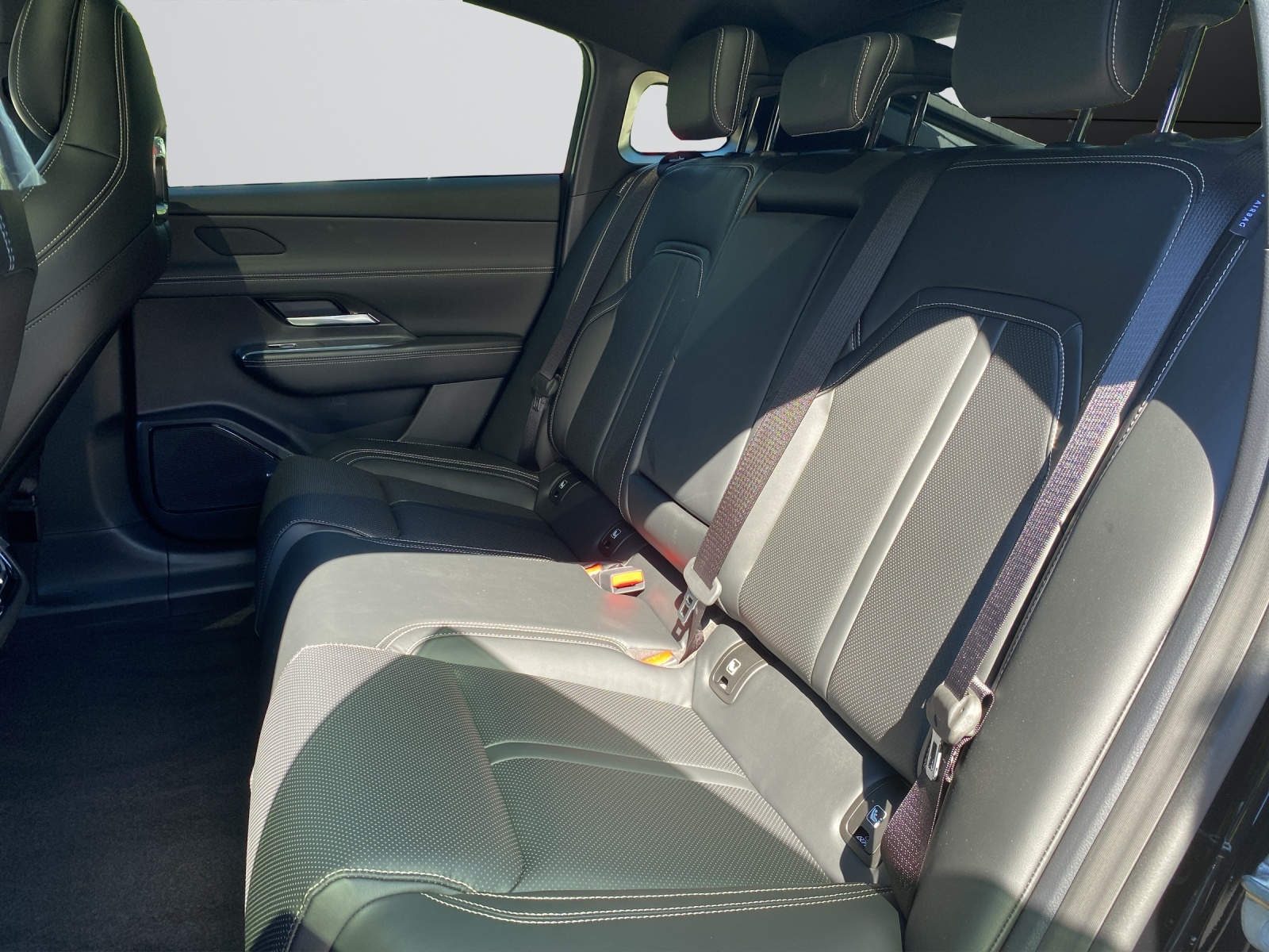 MAZDA 6e 258 69kWh Takumi - 9